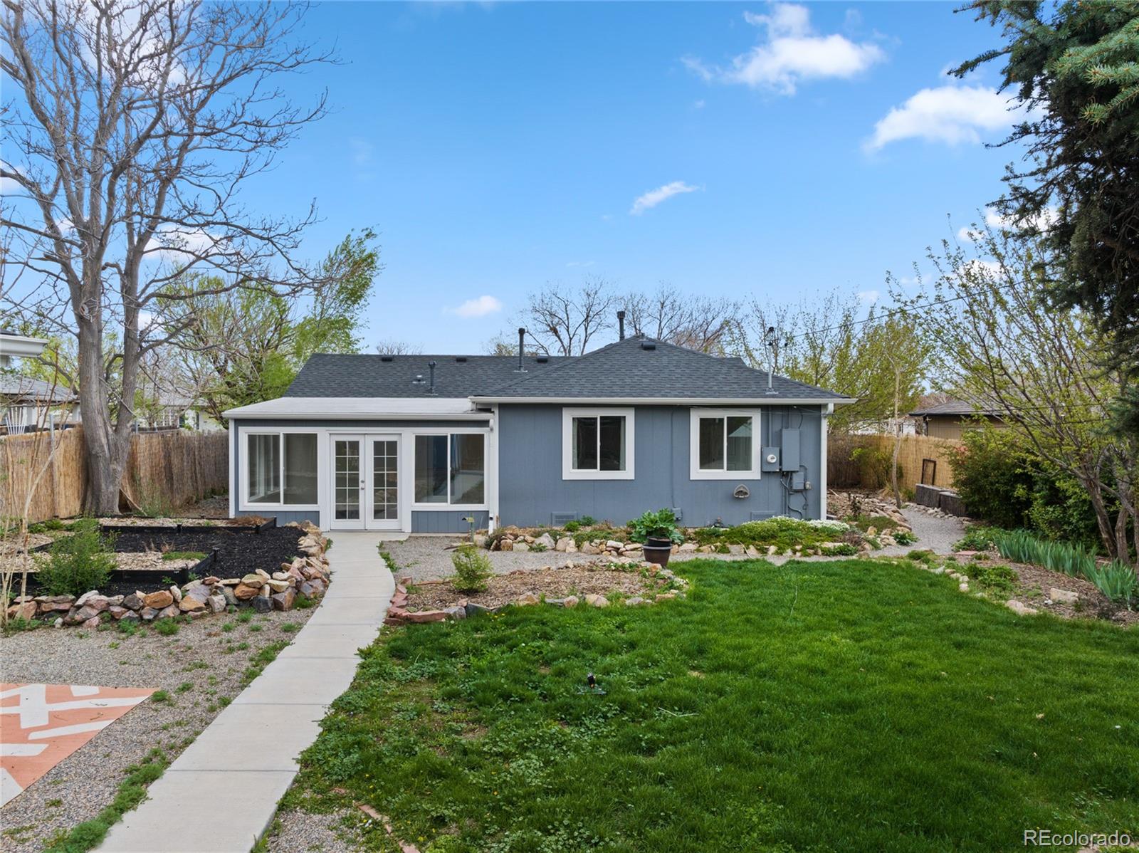MLS Image #38 for 835 s shoshone street,denver, Colorado