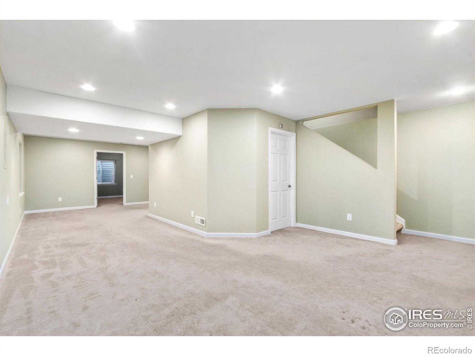 MLS Image #16 for 1403  curtiss court,fort collins, Colorado