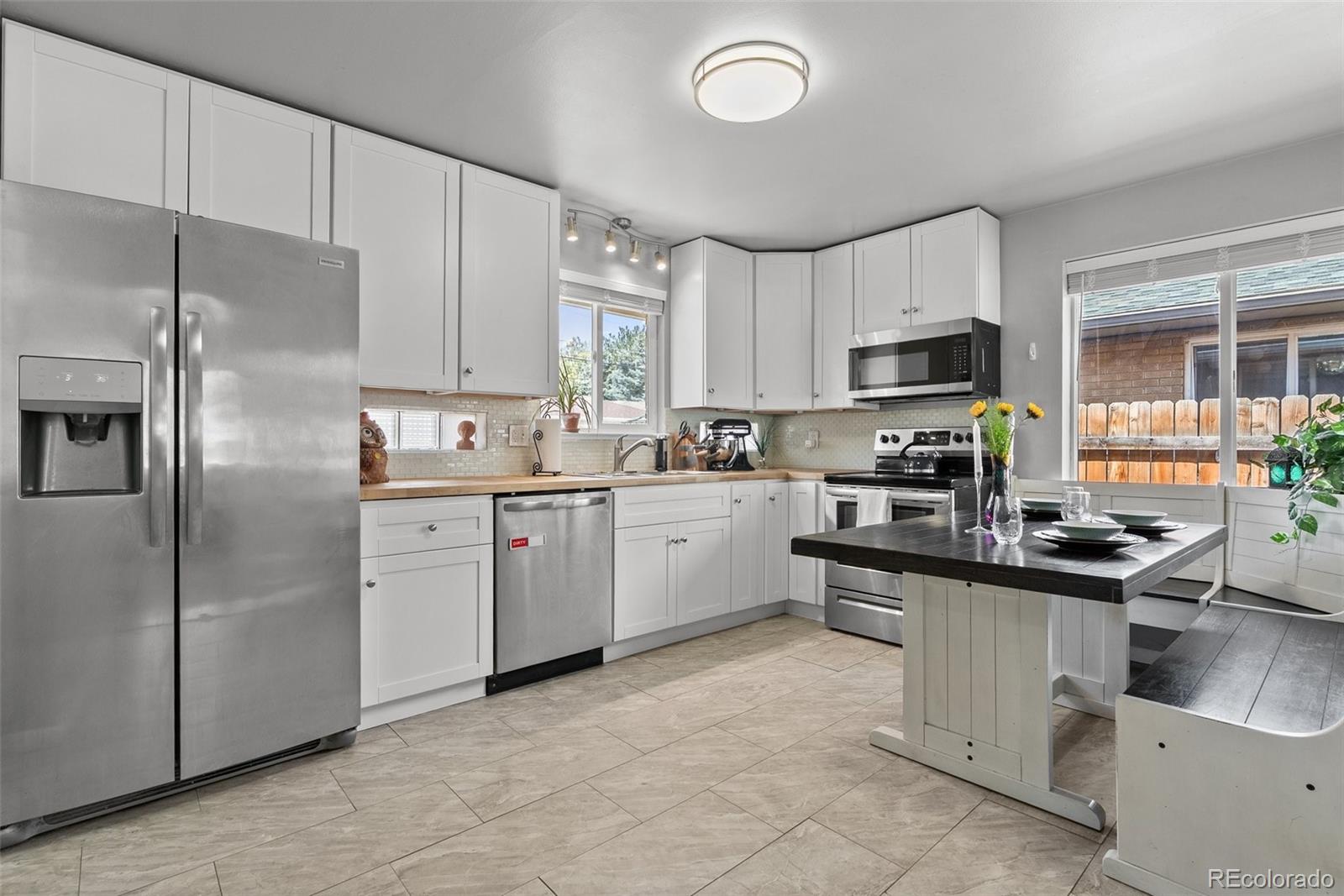 MLS Image #4 for 3667  hudson street,denver, Colorado