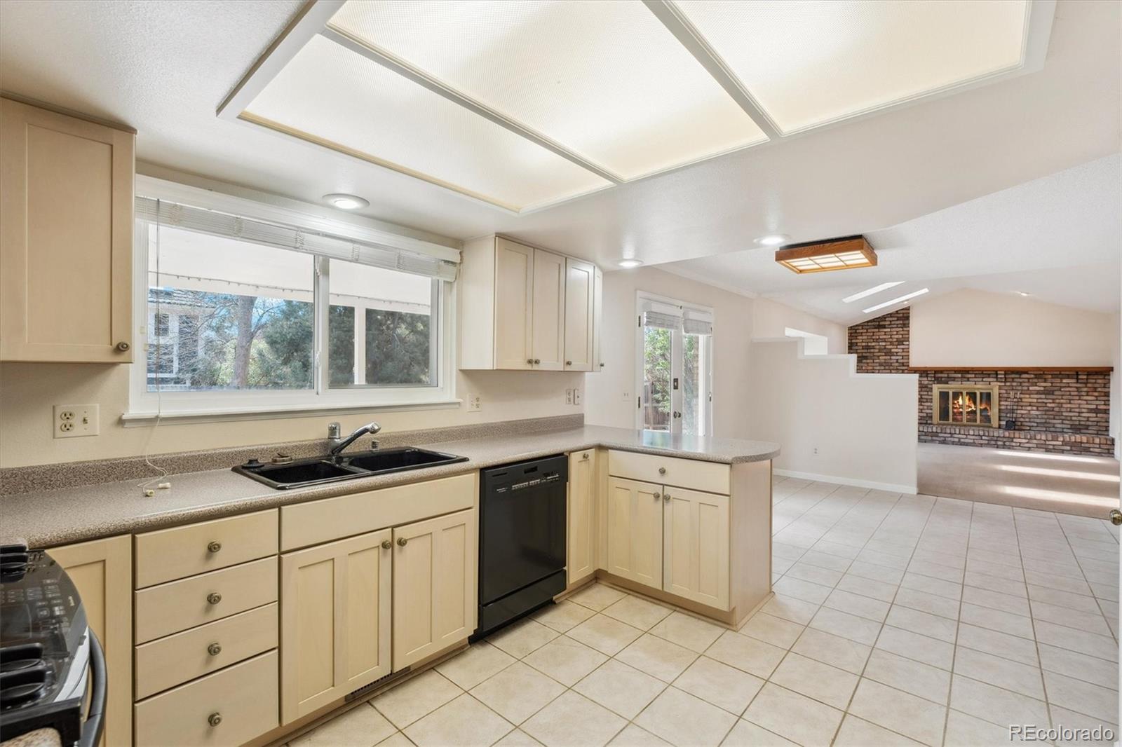 MLS Image #4 for 6024 s lima street,englewood, Colorado