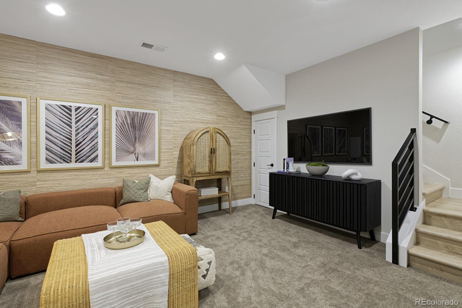 MLS Image #9 for 2855 s pancratia street,denver, Colorado