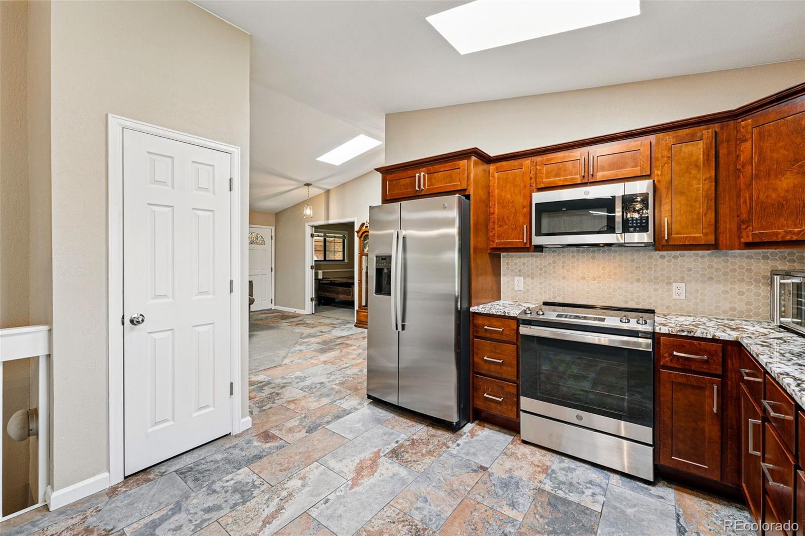 MLS Image #10 for 14793 e hampden place,aurora, Colorado