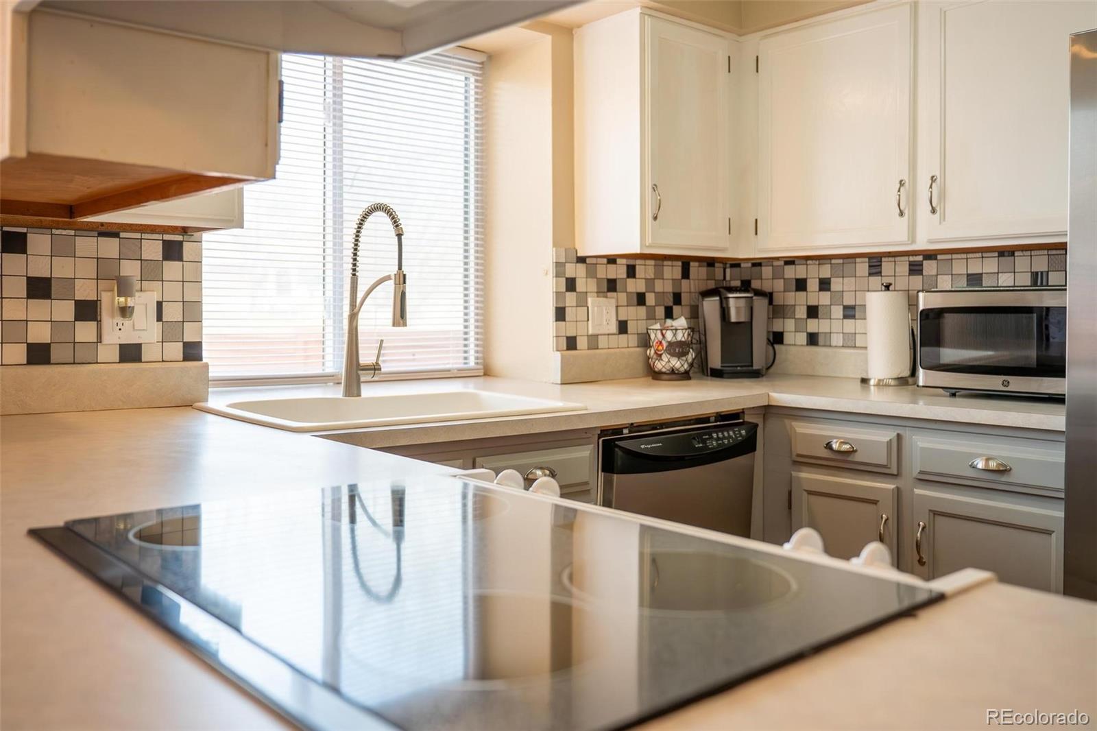 MLS Image #12 for 4803  daybreak circle,colorado springs, Colorado