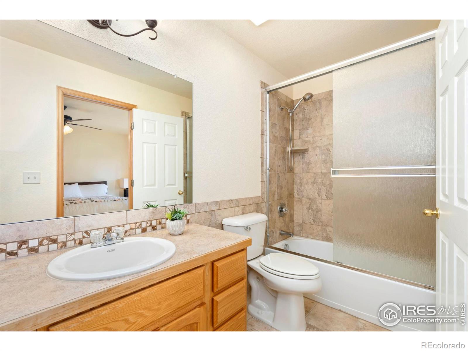 MLS Image #14 for 2278  steamboat springs street,loveland, Colorado
