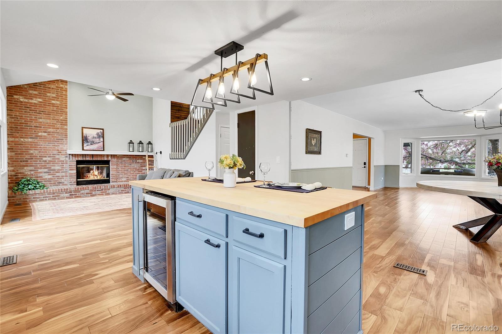 MLS Image #11 for 12718 w 84th drive,arvada, Colorado