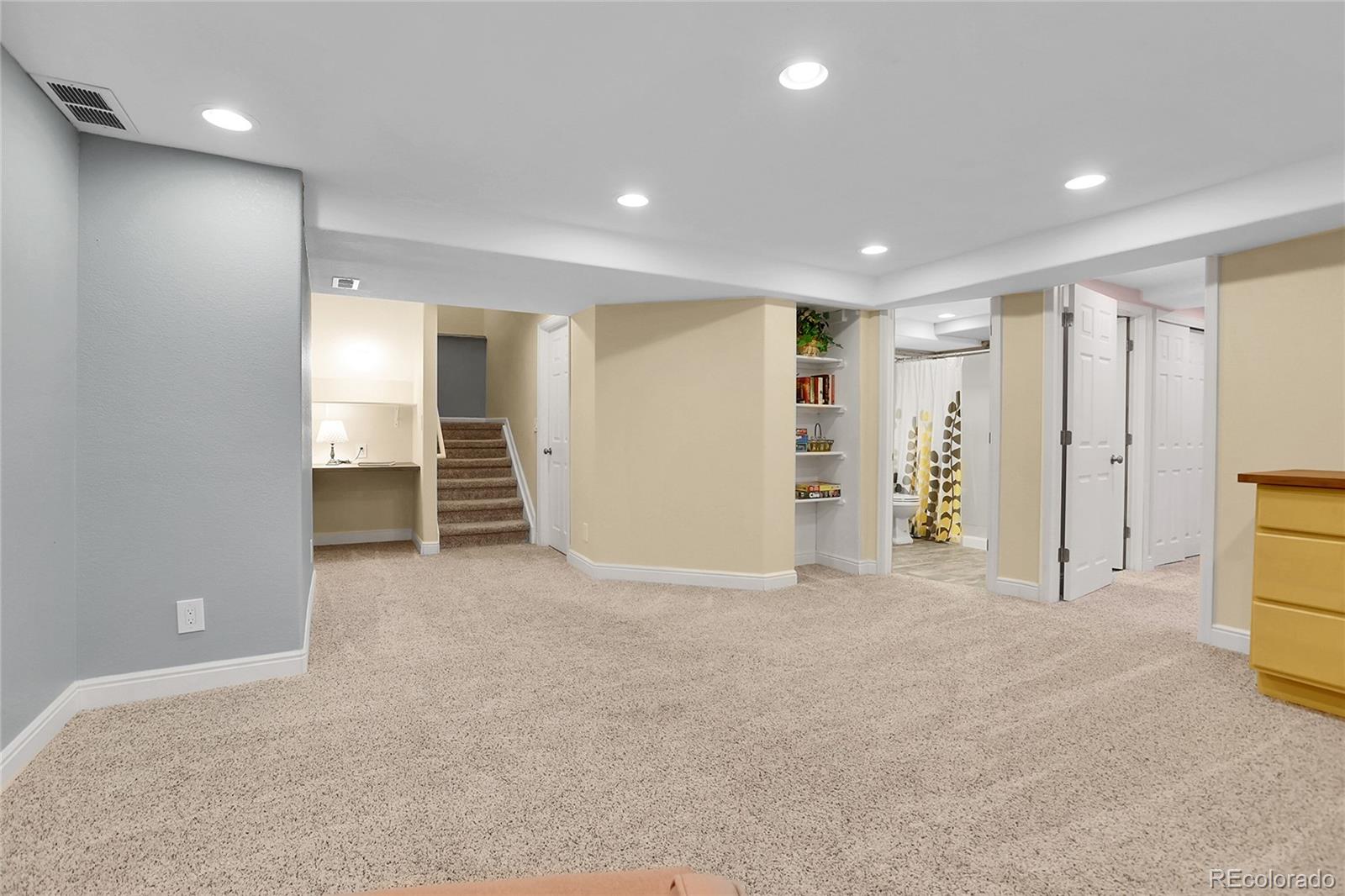MLS Image #30 for 12718 w 84th drive,arvada, Colorado