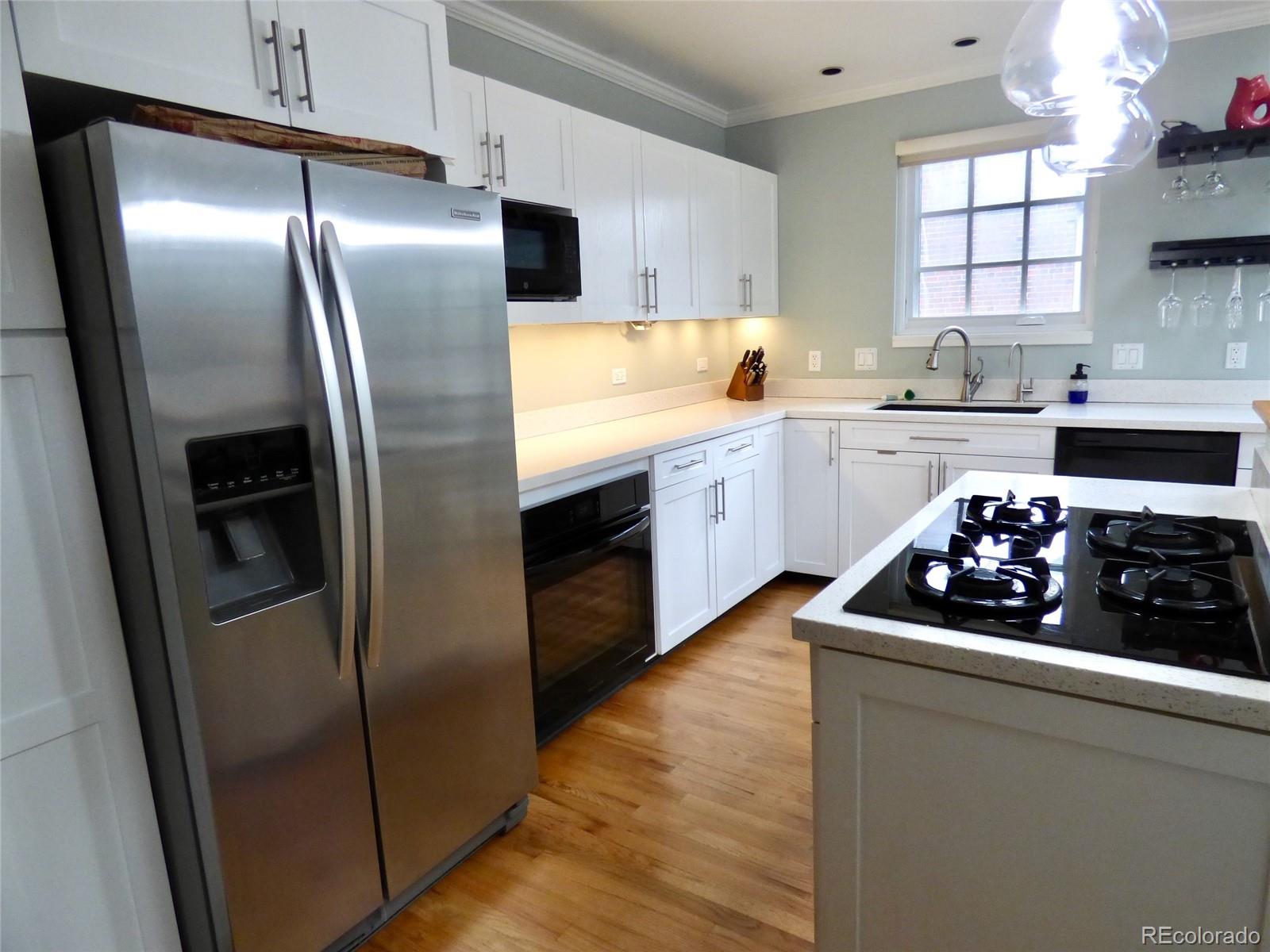 MLS Image #16 for 1315  grape street,denver, Colorado