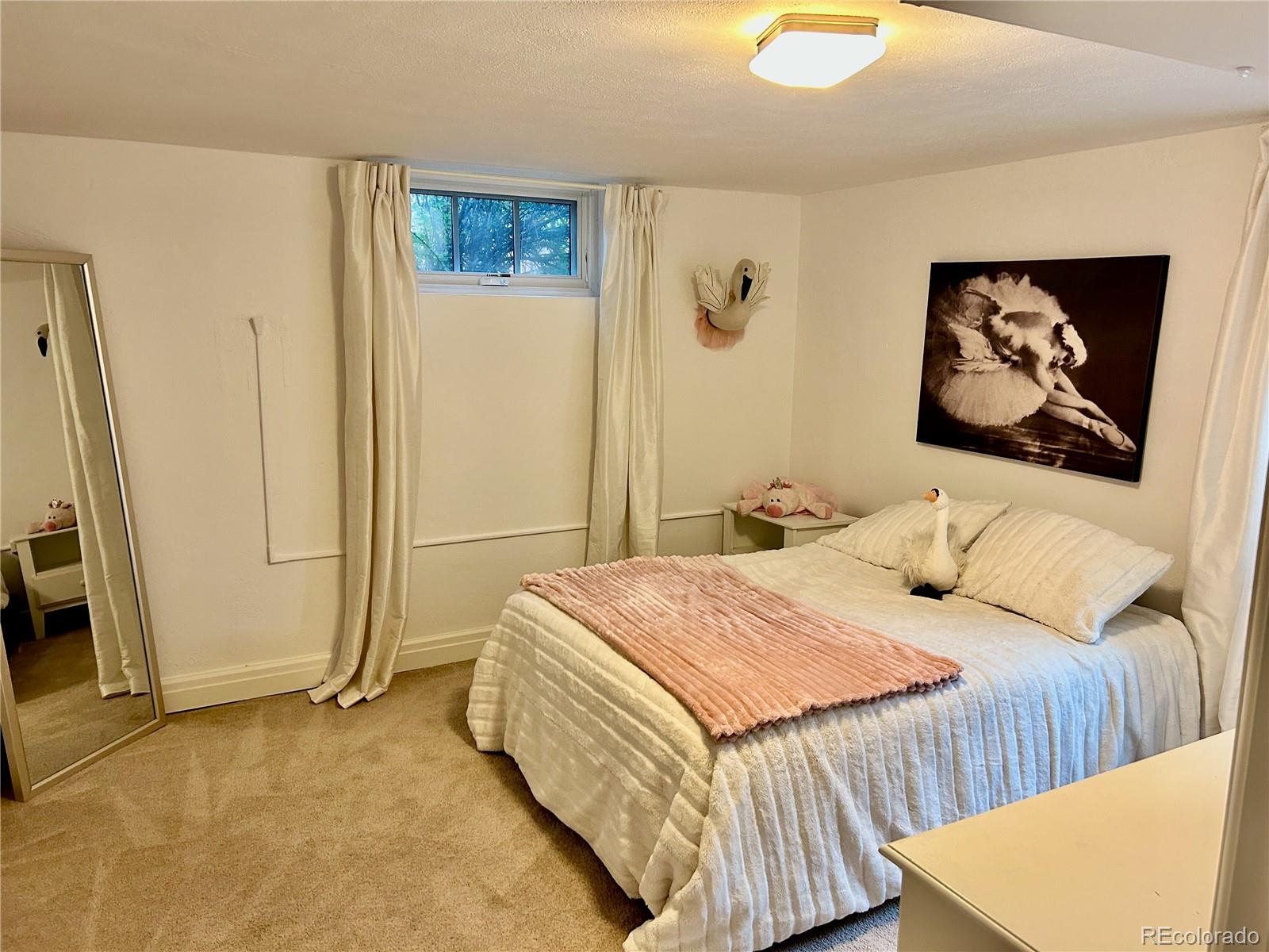 MLS Image #28 for 1315  grape street,denver, Colorado