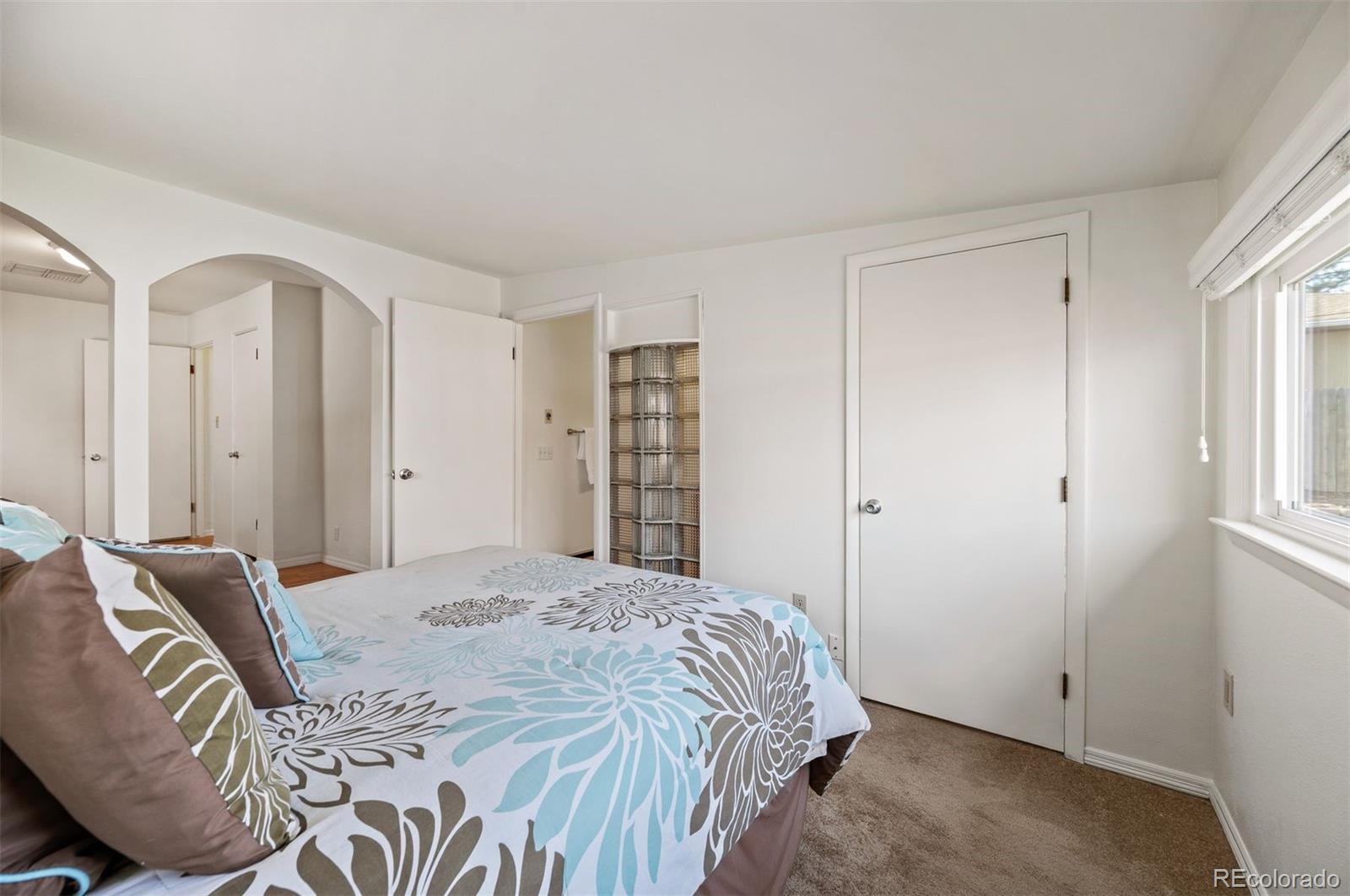 MLS Image #14 for 4731 s acoma street,englewood, Colorado