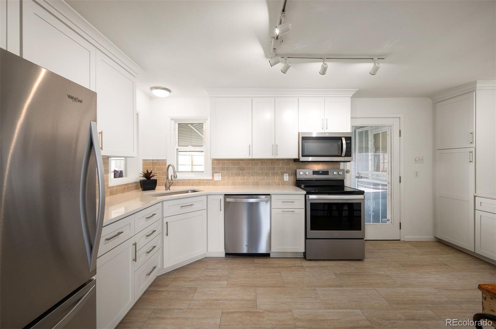 MLS Image #5 for 4731 s acoma street,englewood, Colorado