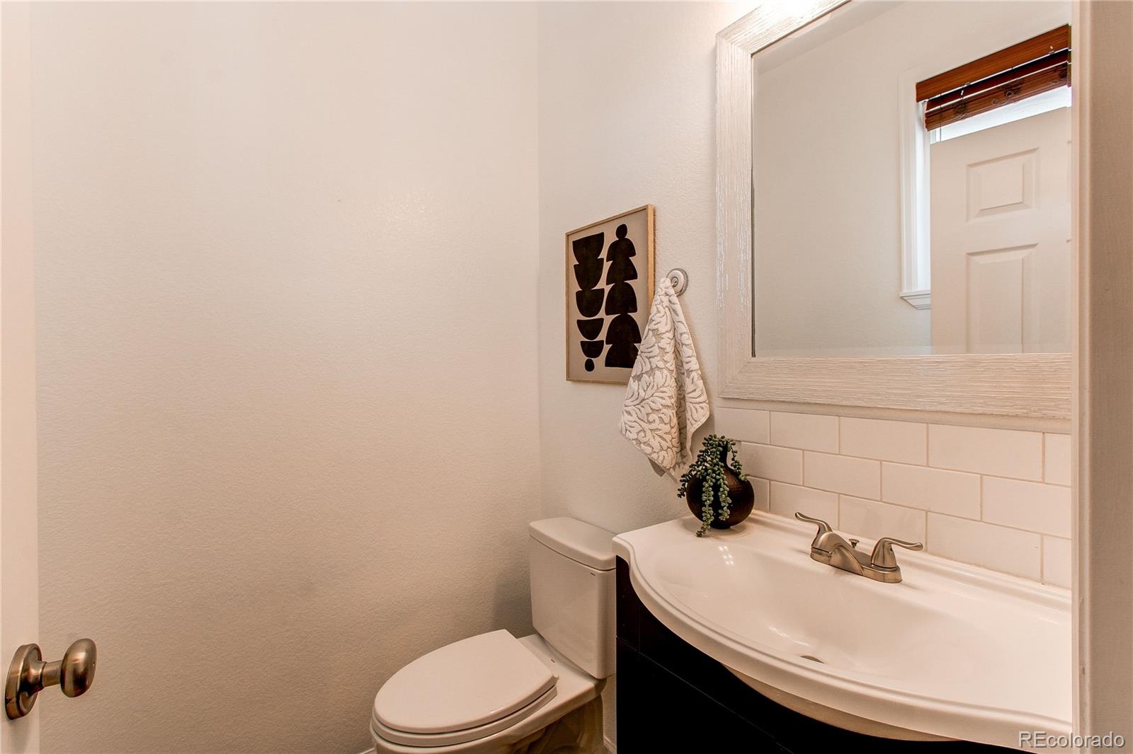 MLS Image #17 for 3353  wabash street,denver, Colorado