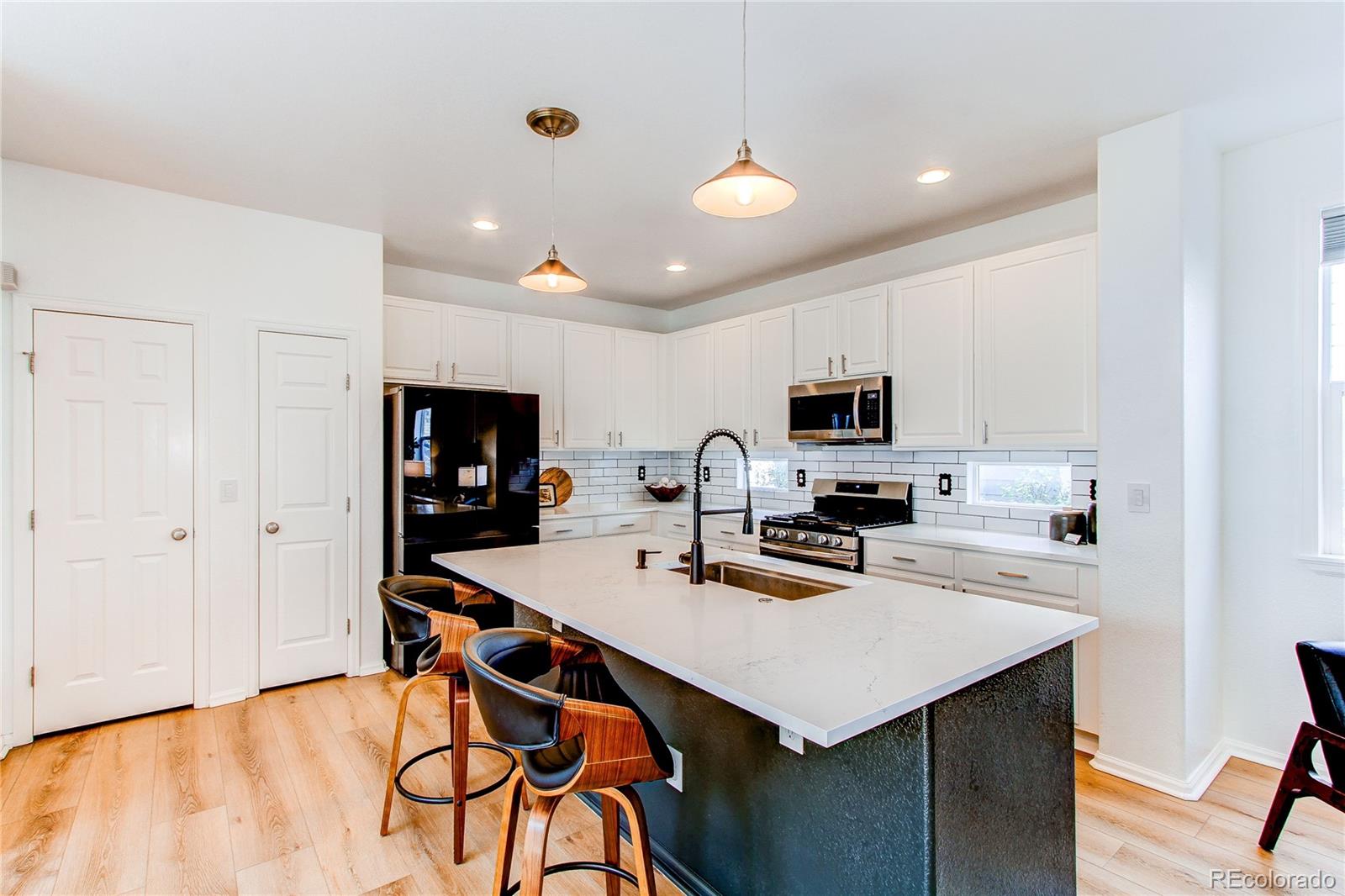 MLS Image #4 for 3353  wabash street,denver, Colorado