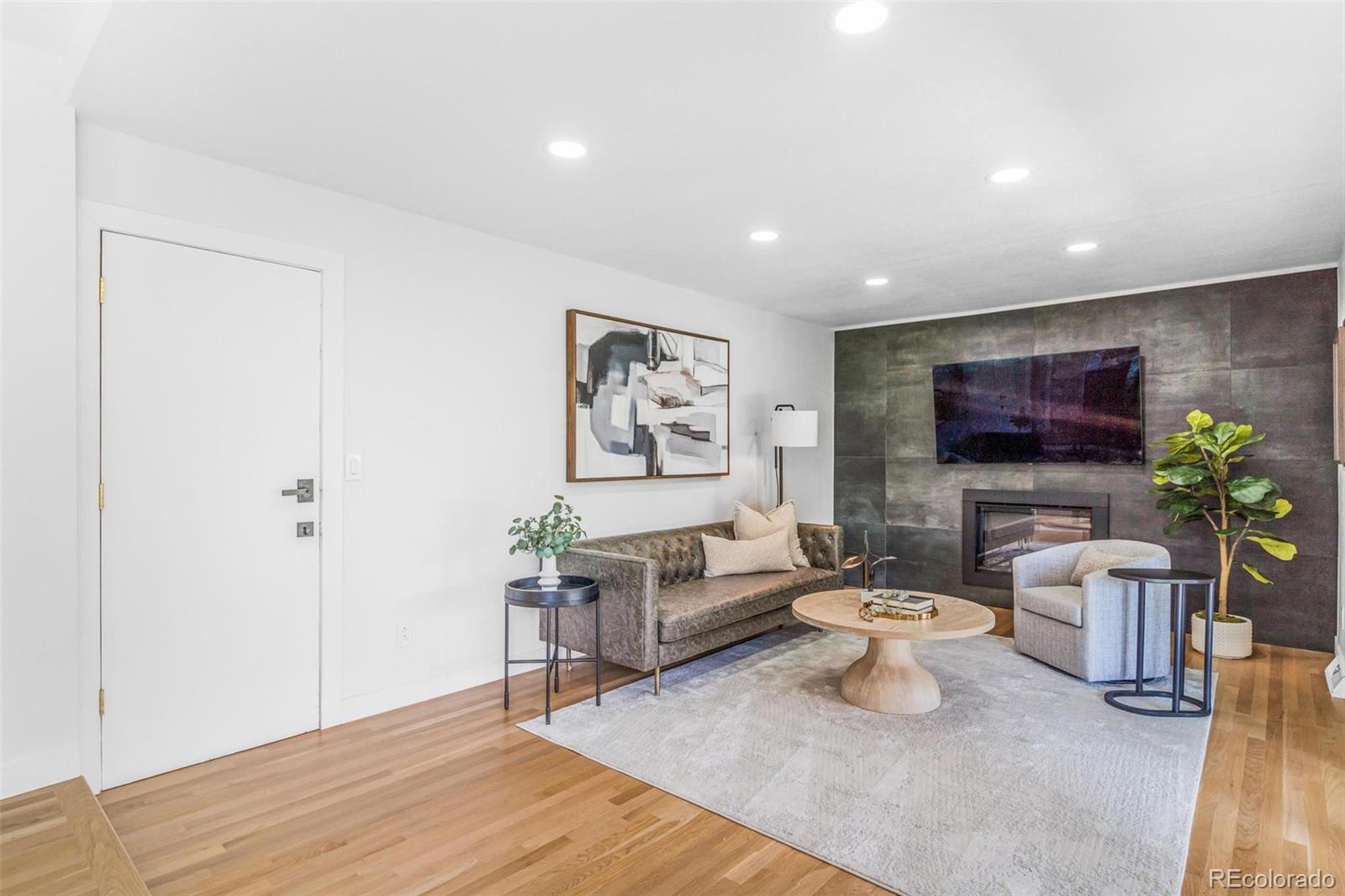 MLS Image #11 for 2940 s reed street,denver, Colorado