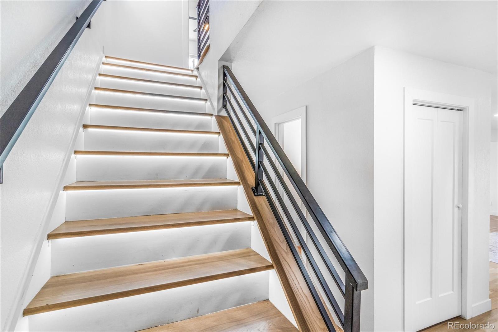 MLS Image #23 for 2940 s reed street,denver, Colorado