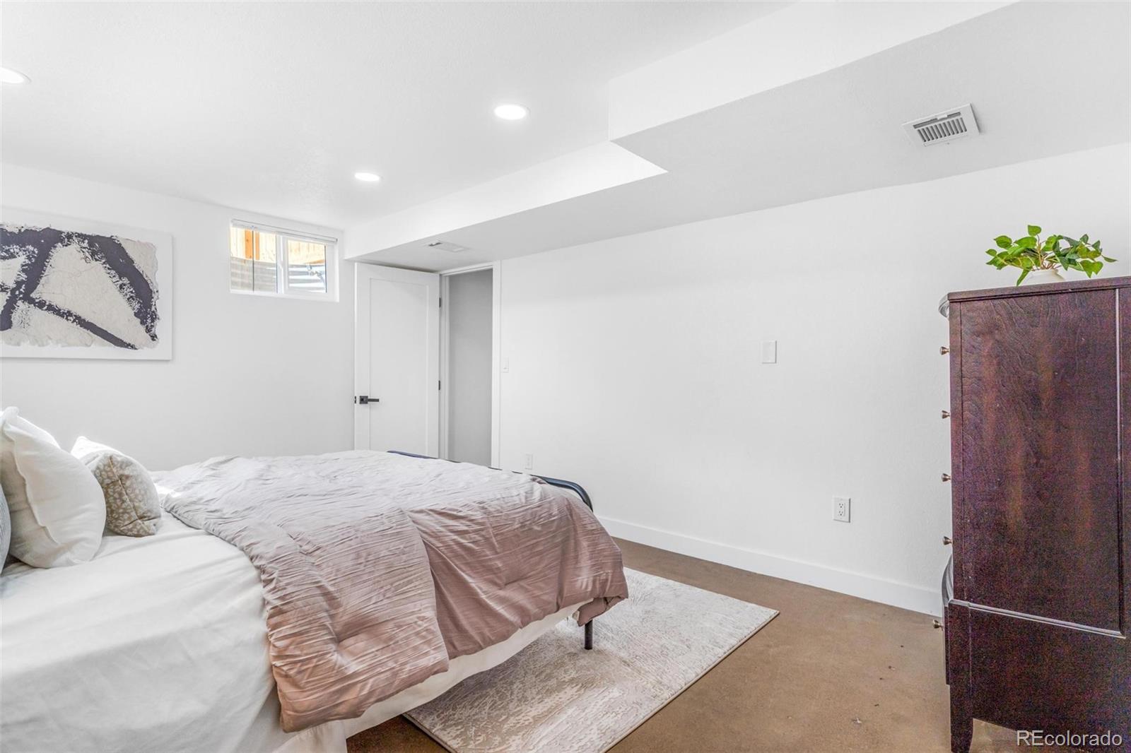 MLS Image #27 for 2940 s reed street,denver, Colorado