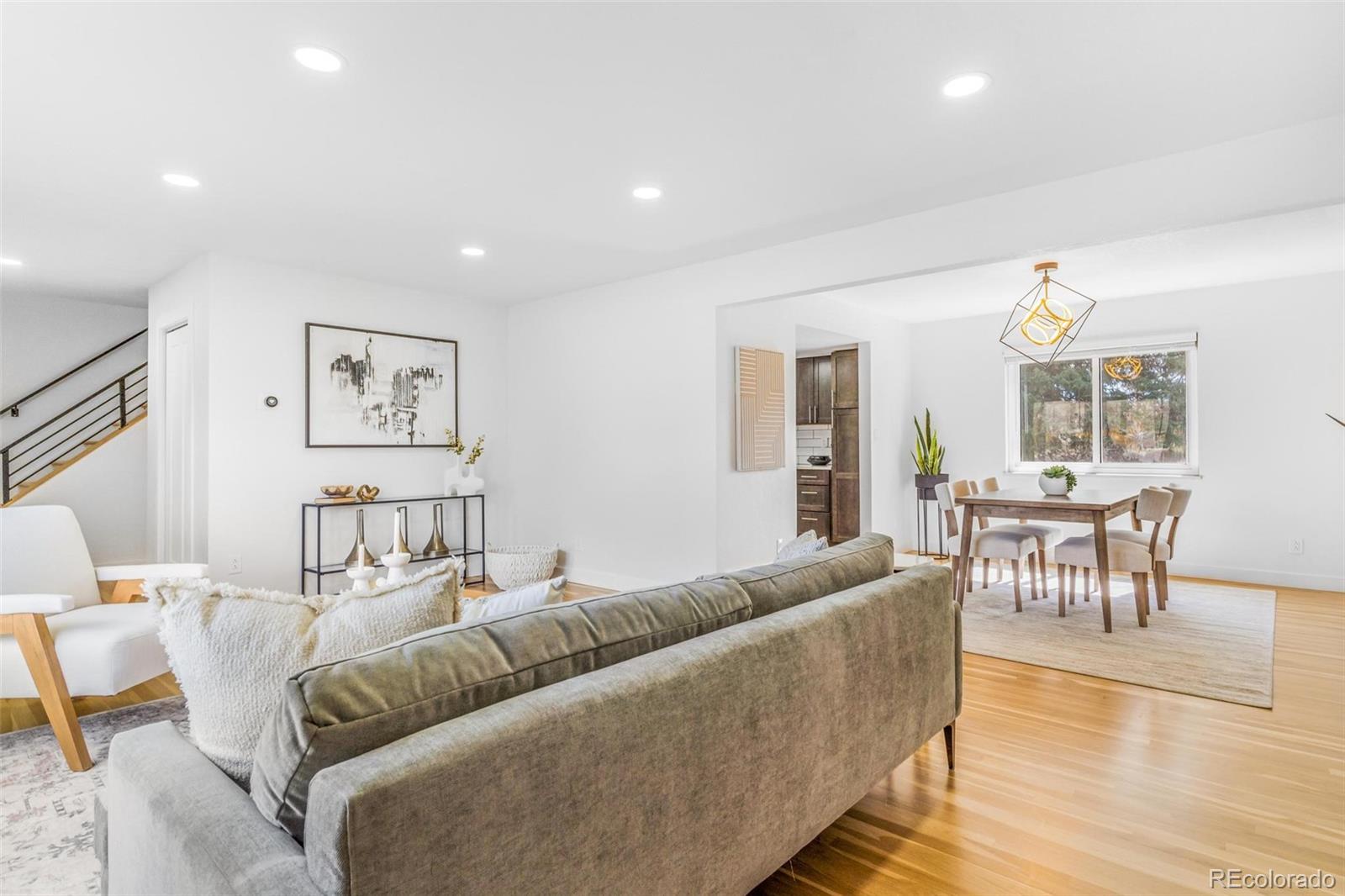 MLS Image #9 for 2940 s reed street,denver, Colorado