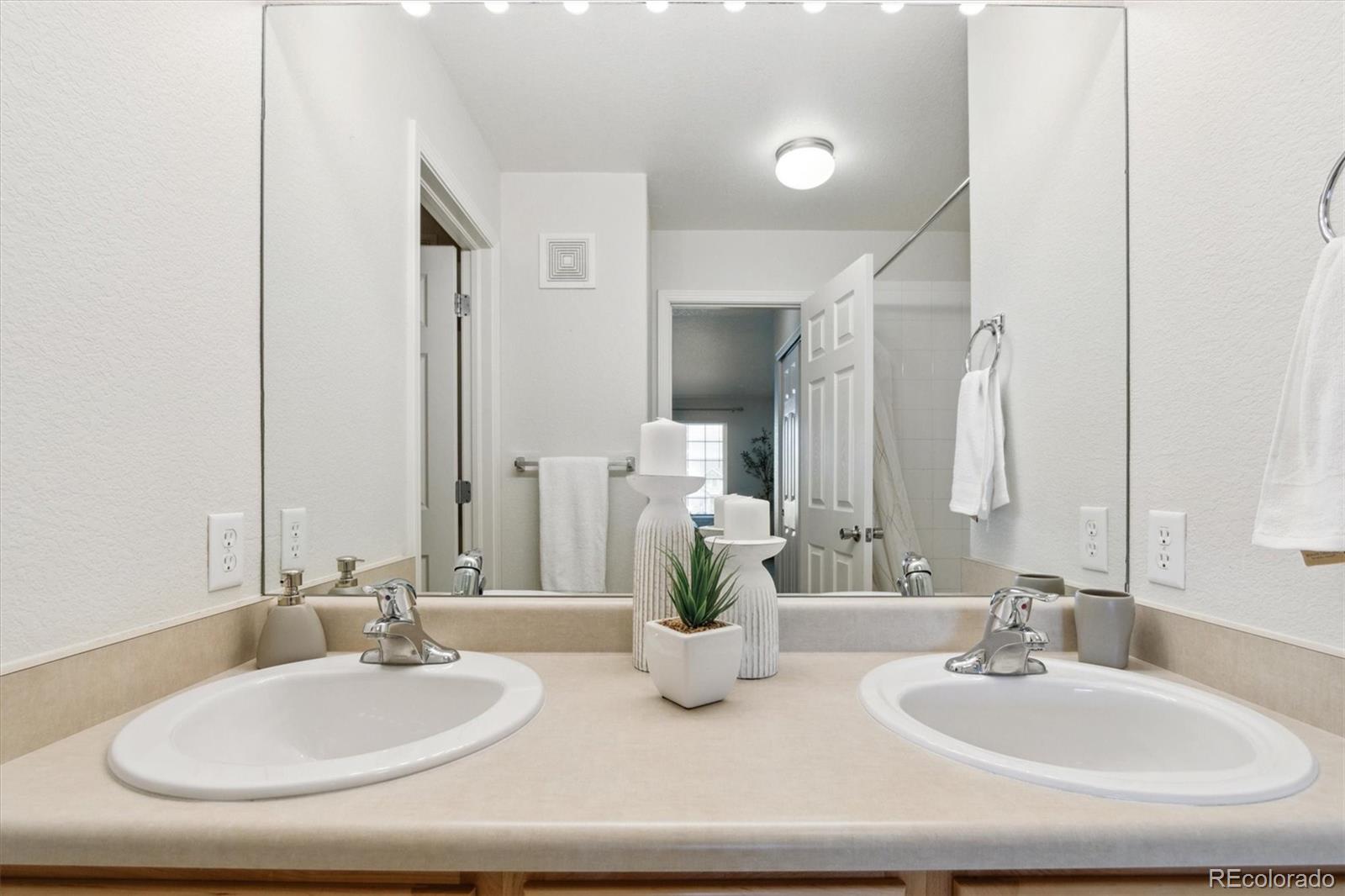 MLS Image #13 for 12711  colorado boulevard h804,thornton, Colorado