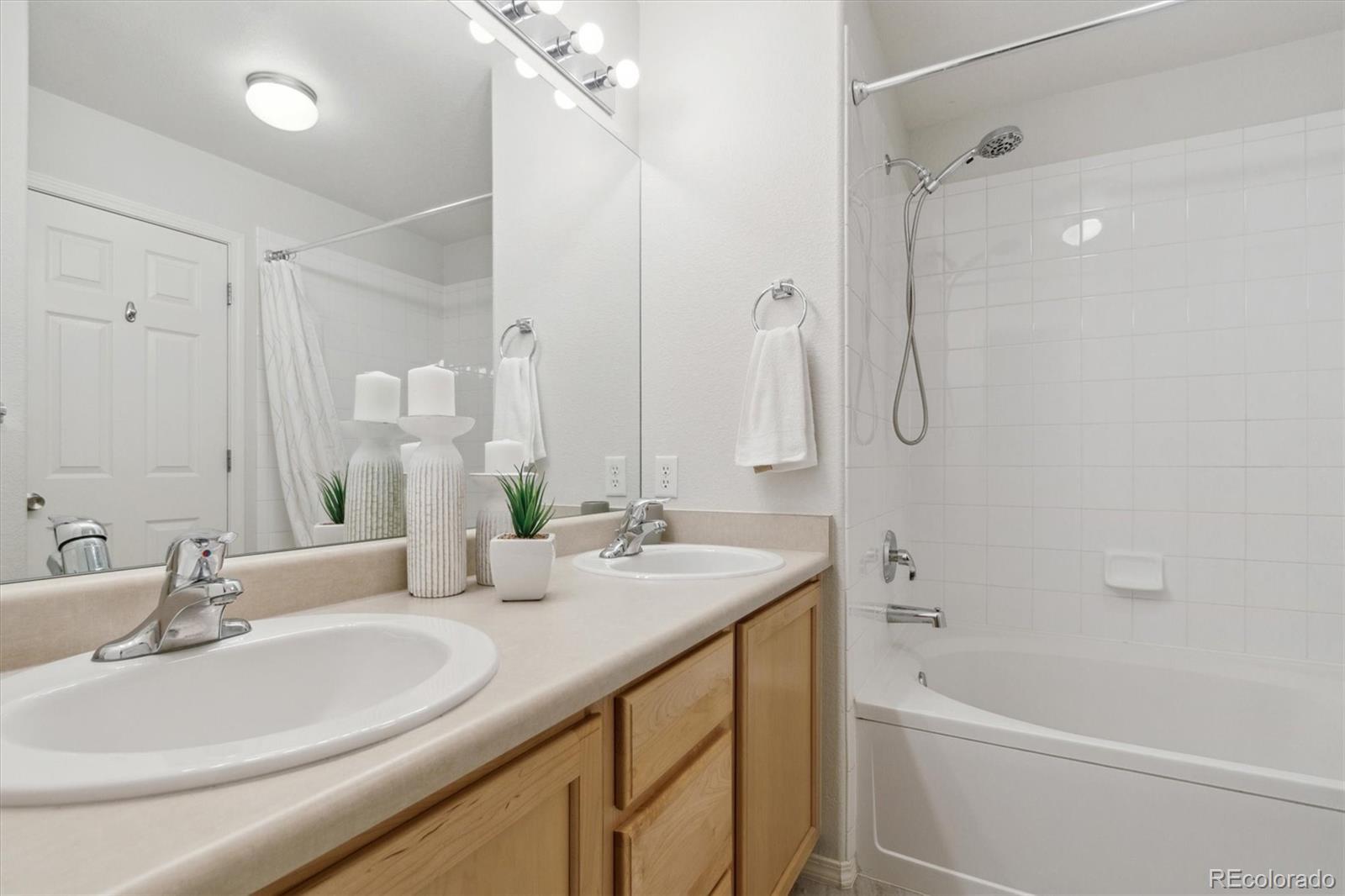 MLS Image #15 for 12711  colorado boulevard h804,thornton, Colorado