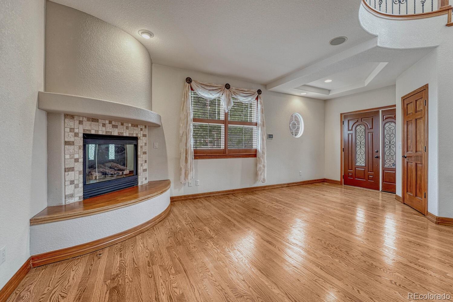 MLS Image #4 for 6556 s versailles court,aurora, Colorado