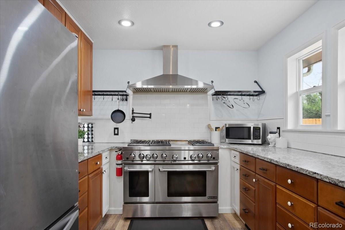 MLS Image #11 for 1359 s brentwood way,lakewood, Colorado
