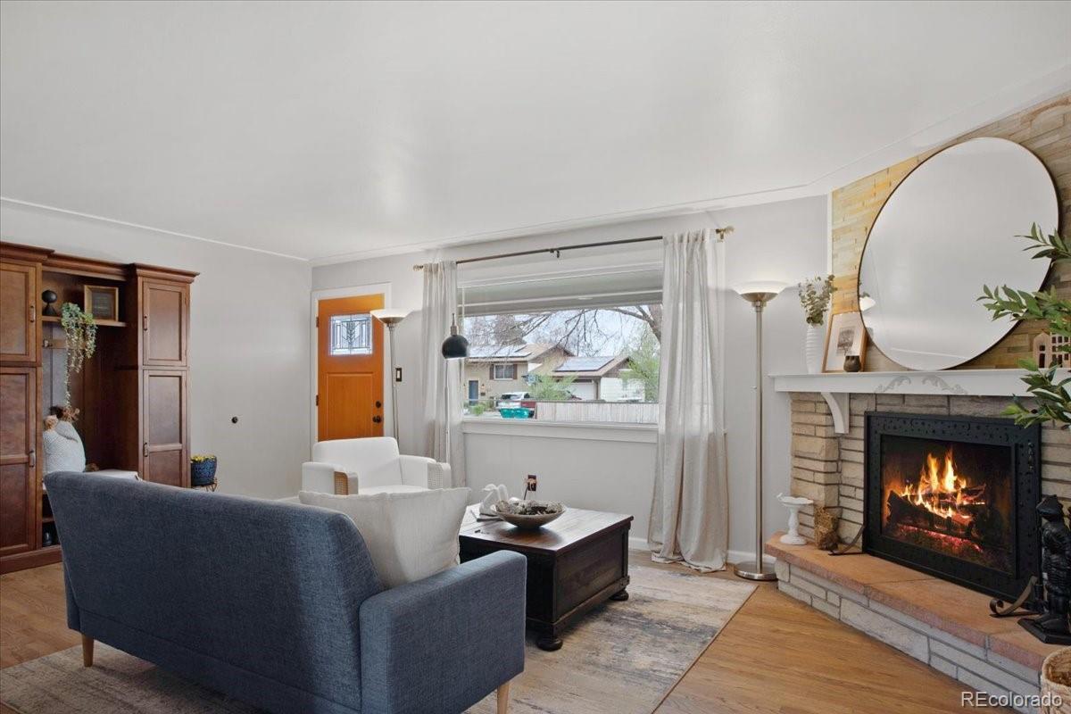 MLS Image #6 for 1359 s brentwood way,lakewood, Colorado