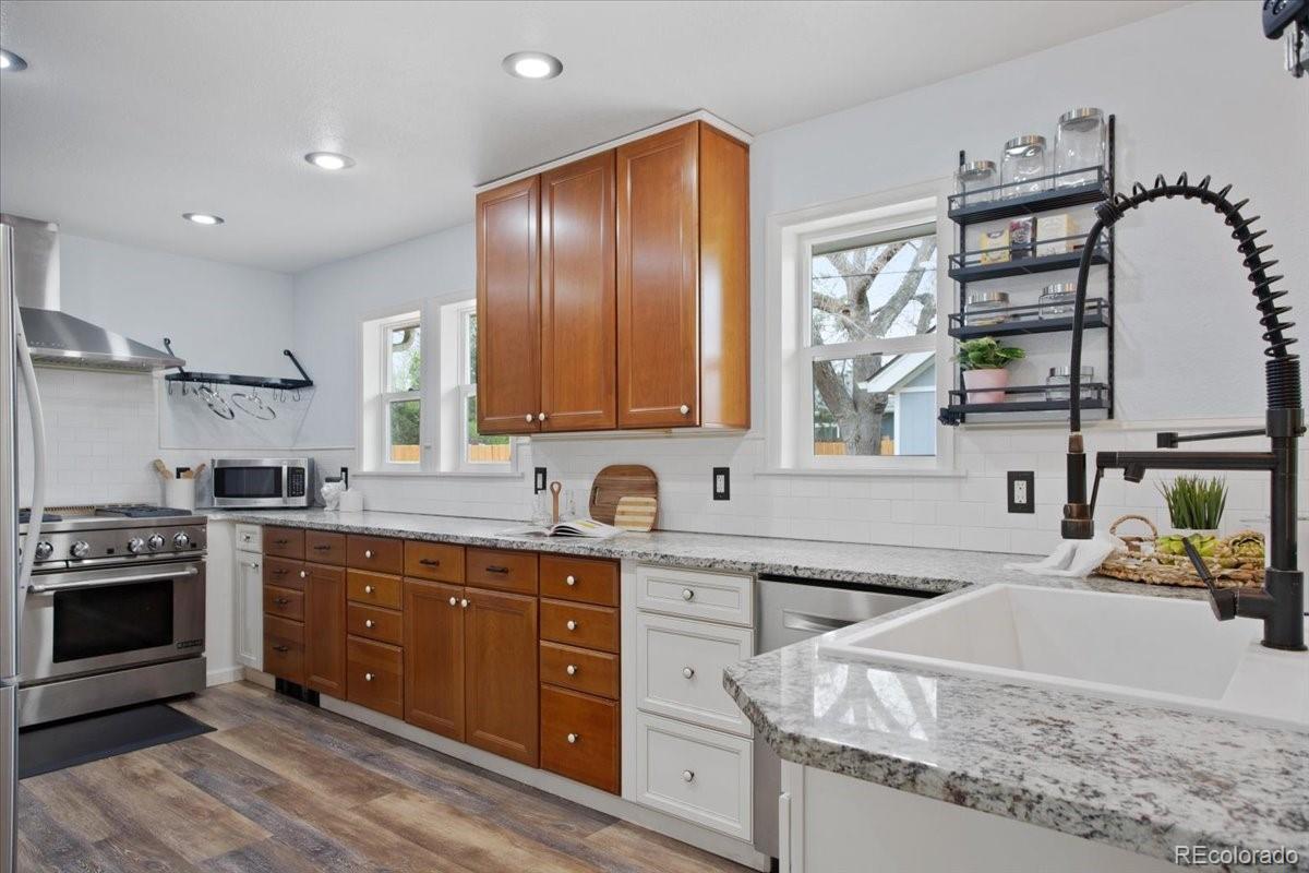 MLS Image #9 for 1359 s brentwood way,lakewood, Colorado