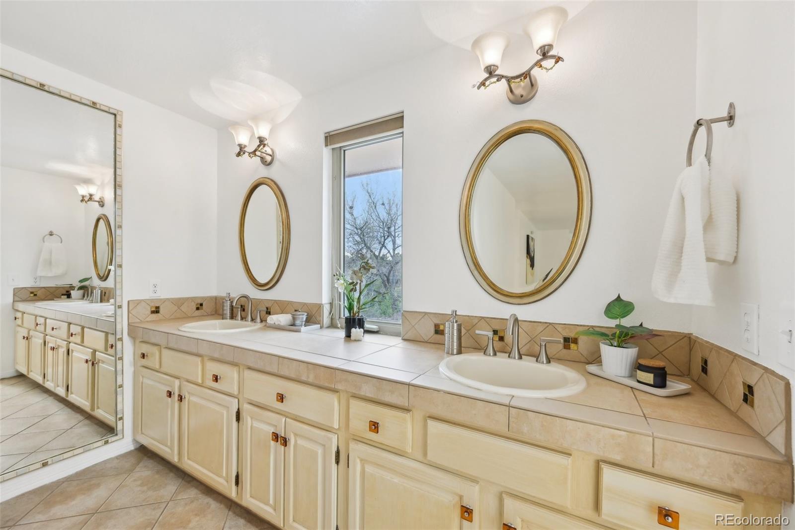 MLS Image #24 for 8424 e otero circle,centennial, Colorado