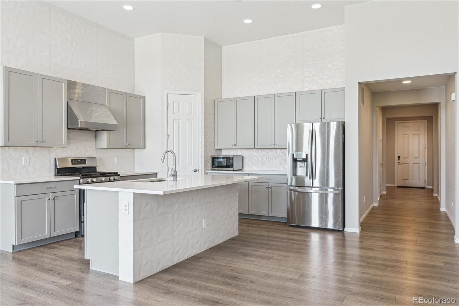 MLS Image #2 for 27397 e costilla drive,aurora, Colorado