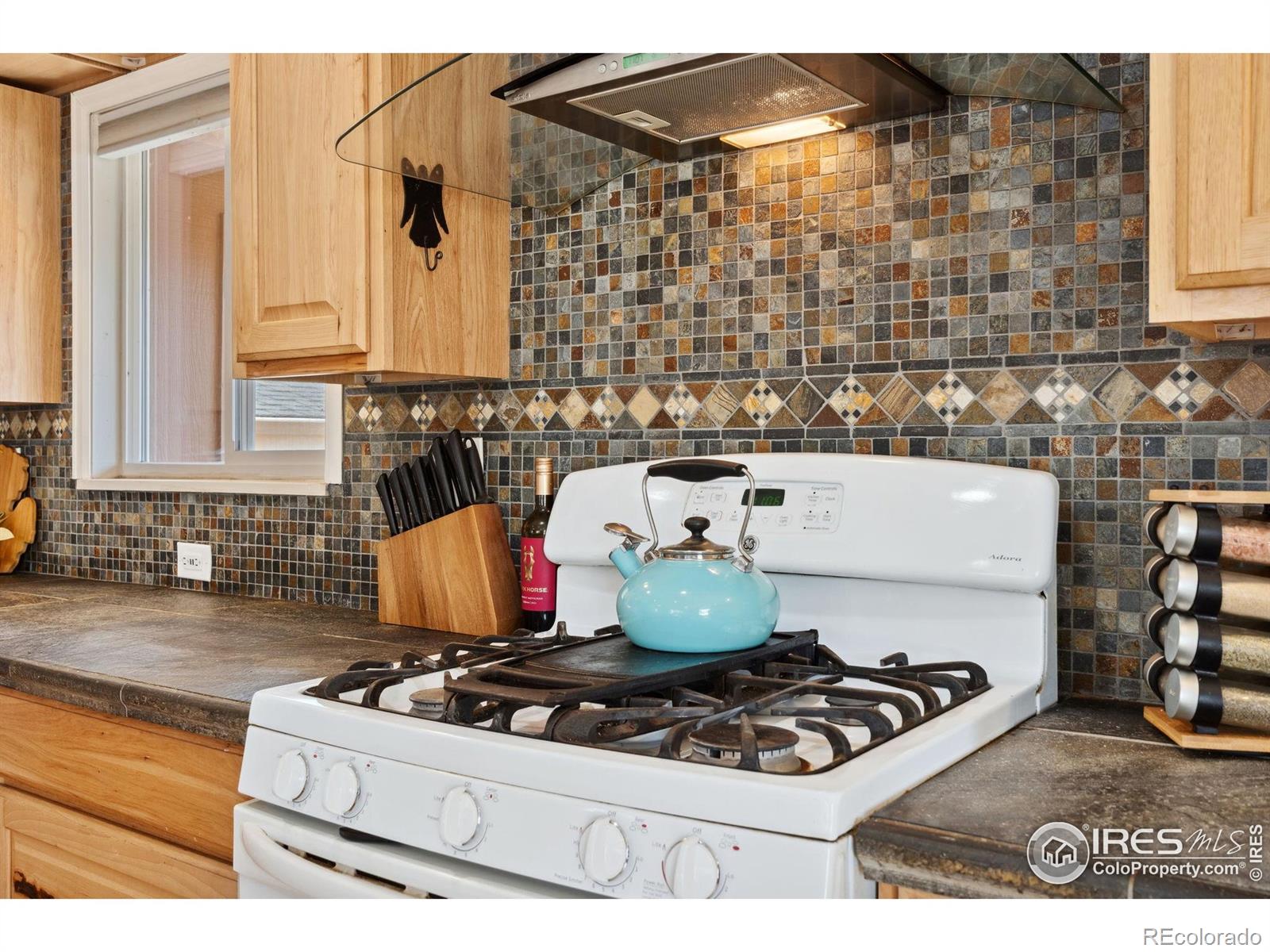 MLS Image #12 for 1938  28th avenue,greeley, Colorado