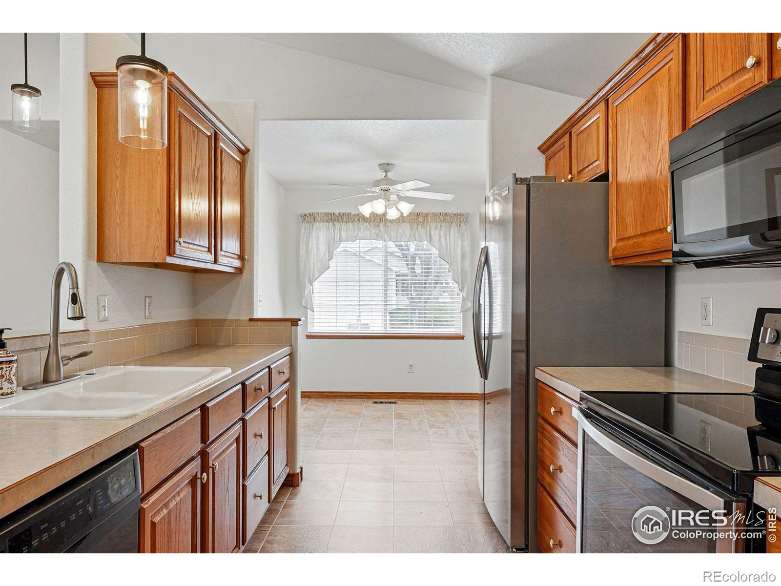 MLS Image #10 for 900  arbor avenue,fort collins, Colorado