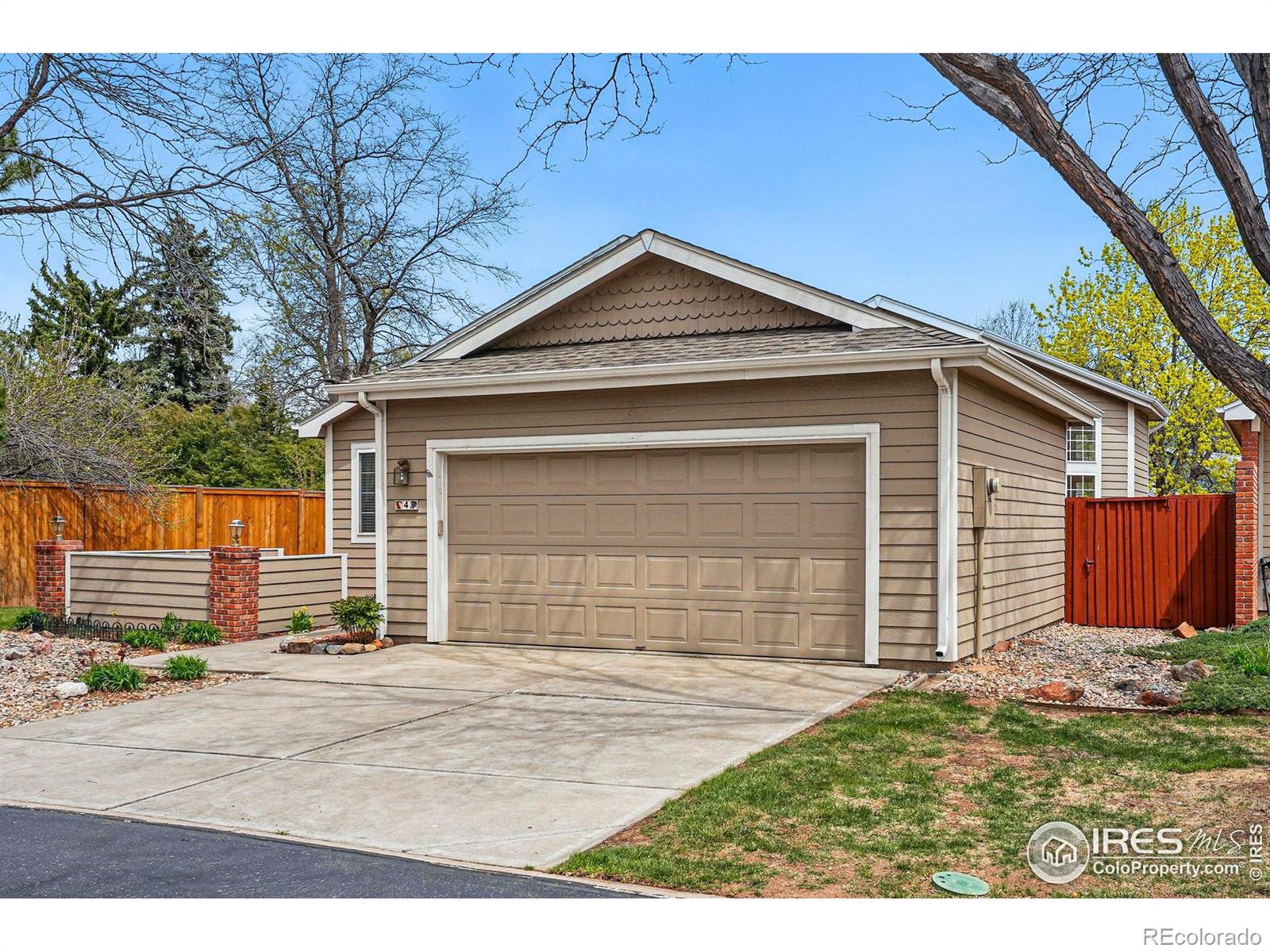 MLS Image #3 for 900  arbor avenue,fort collins, Colorado