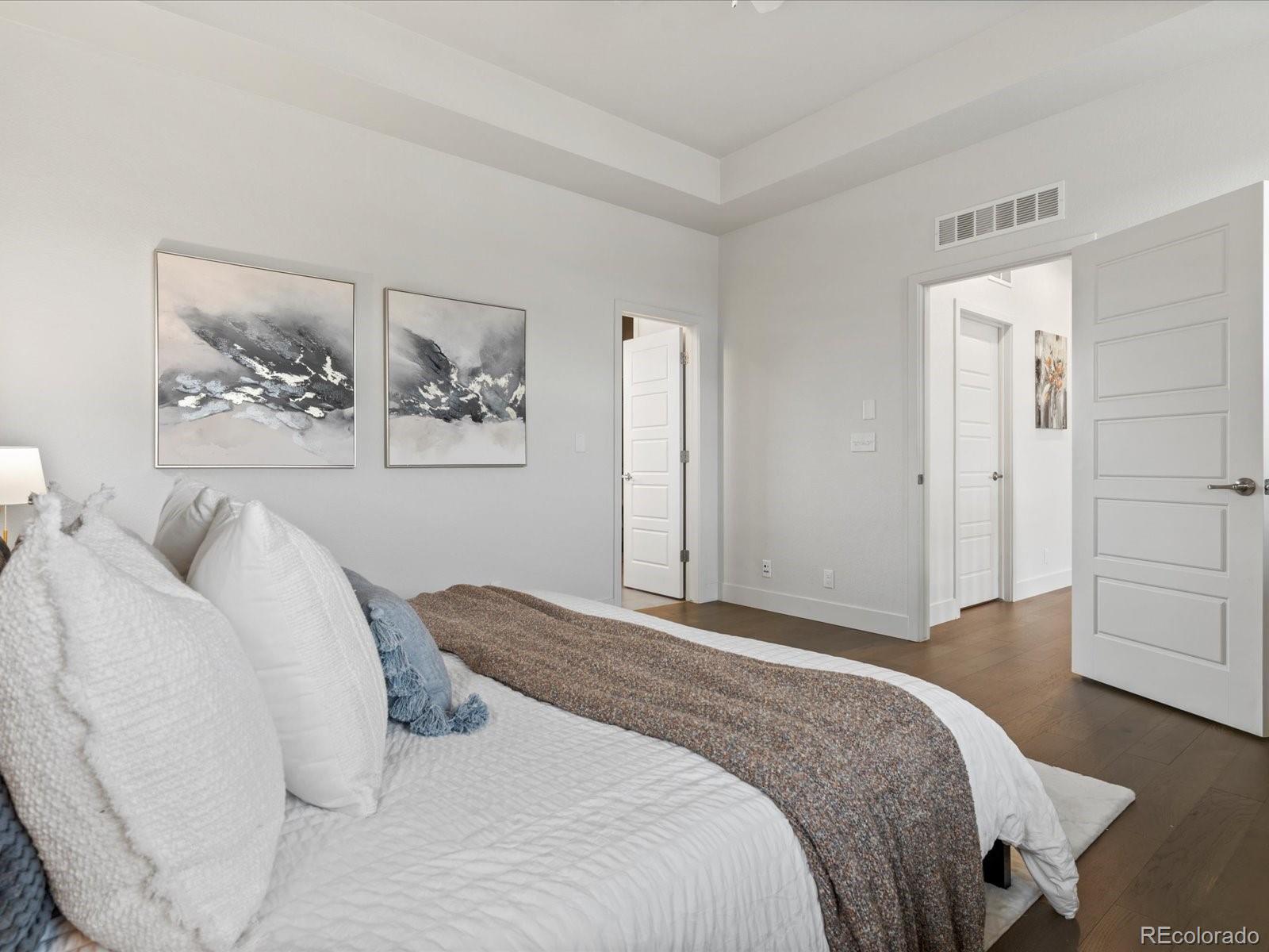 MLS Image #20 for 9378 e 60th place,denver, Colorado