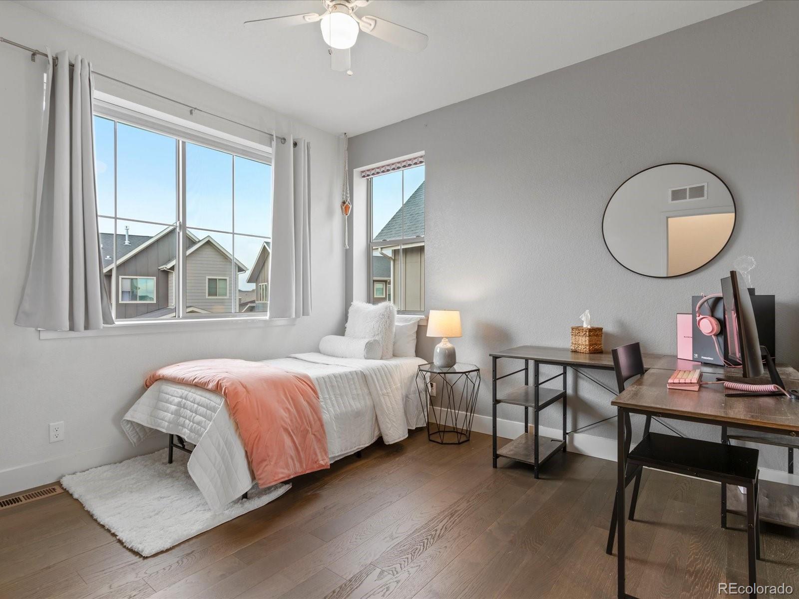 MLS Image #28 for 9378 e 60th place,denver, Colorado