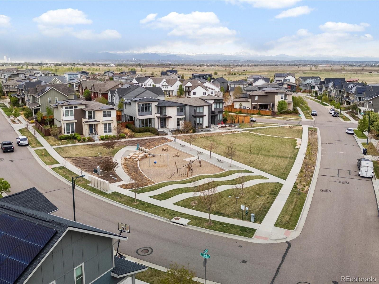 MLS Image #40 for 9378 e 60th place,denver, Colorado
