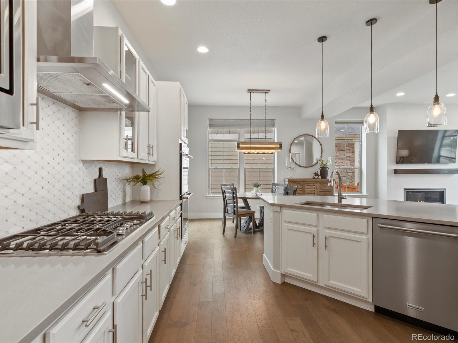 MLS Image #5 for 9378 e 60th place,denver, Colorado