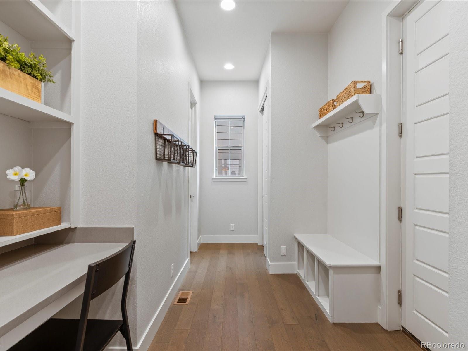 MLS Image #8 for 9378 e 60th place,denver, Colorado