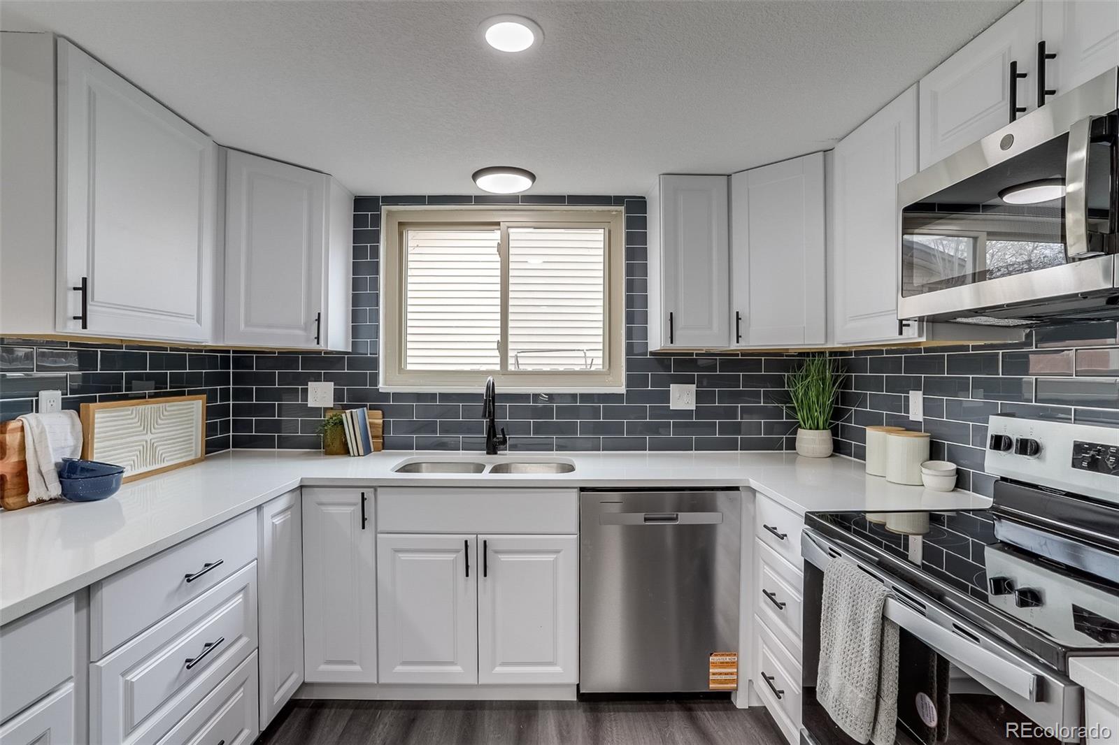 MLS Image #20 for 3402 s olathe way,aurora, Colorado