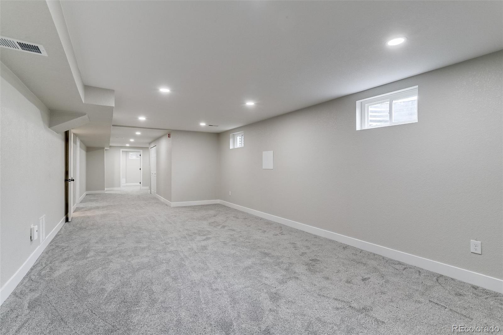 MLS Image #29 for 3402 s olathe way,aurora, Colorado