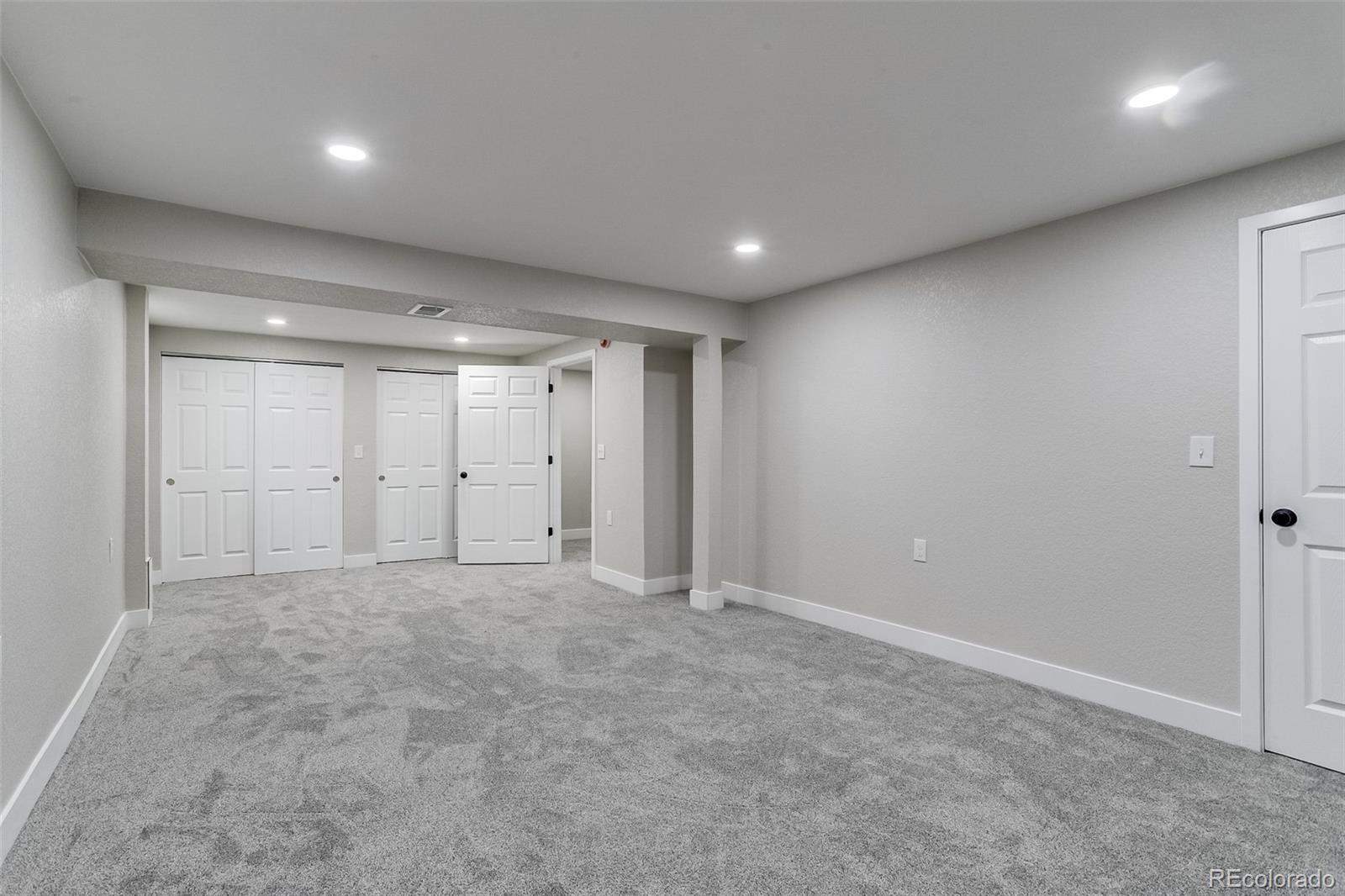 MLS Image #34 for 3402 s olathe way,aurora, Colorado