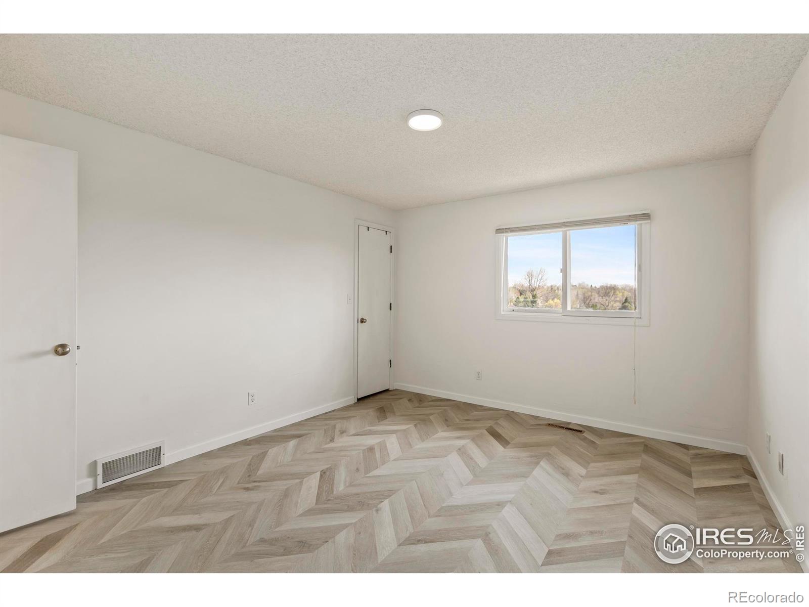 MLS Image #19 for 5332  fossil ridge drive,fort collins, Colorado