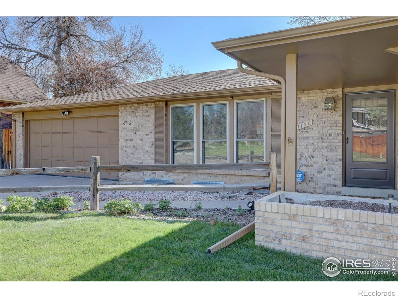 MLS Image #2 for 7136 s newland street,littleton, Colorado