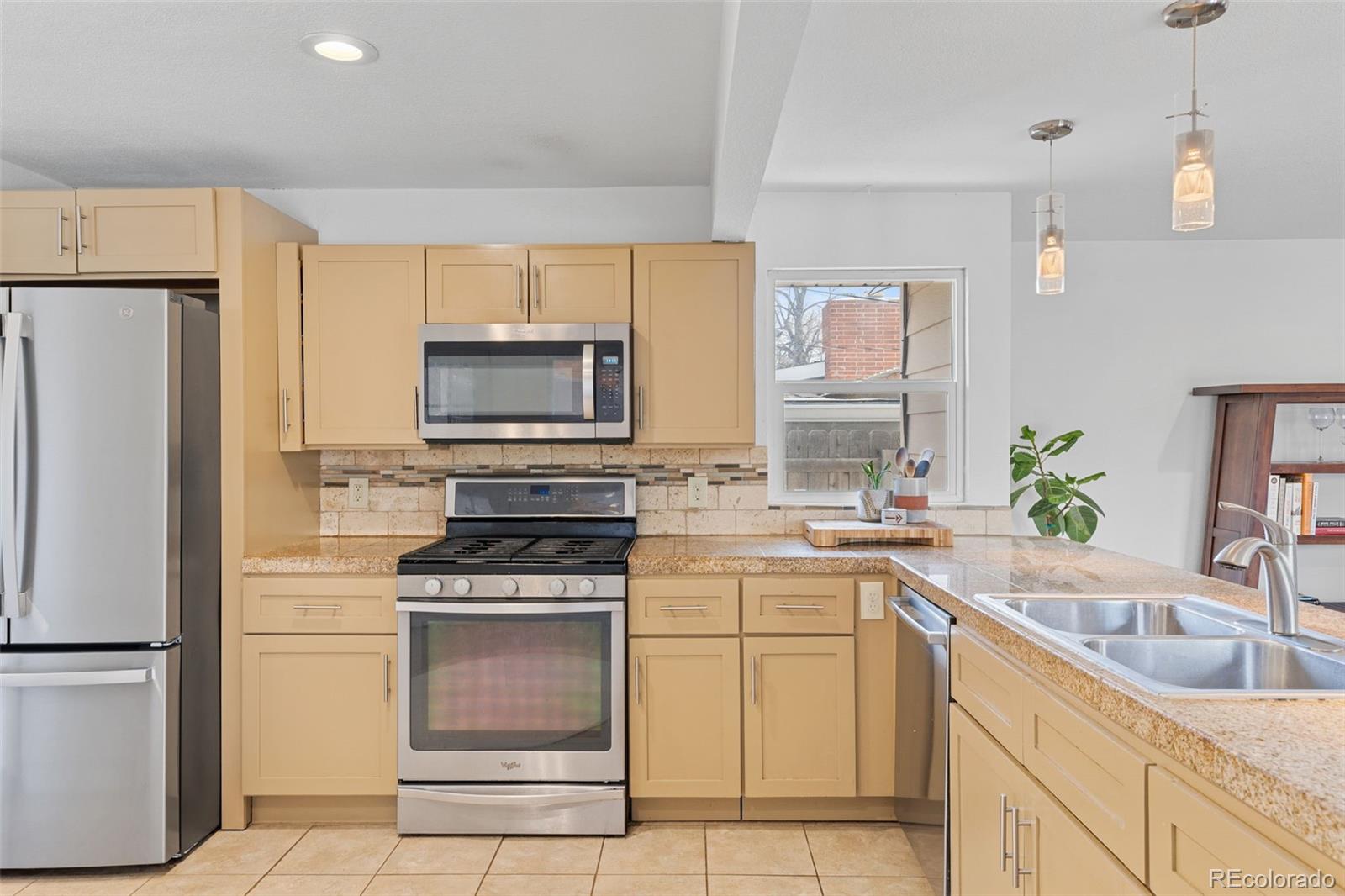 MLS Image #17 for 3198 w amherst avenue,denver, Colorado
