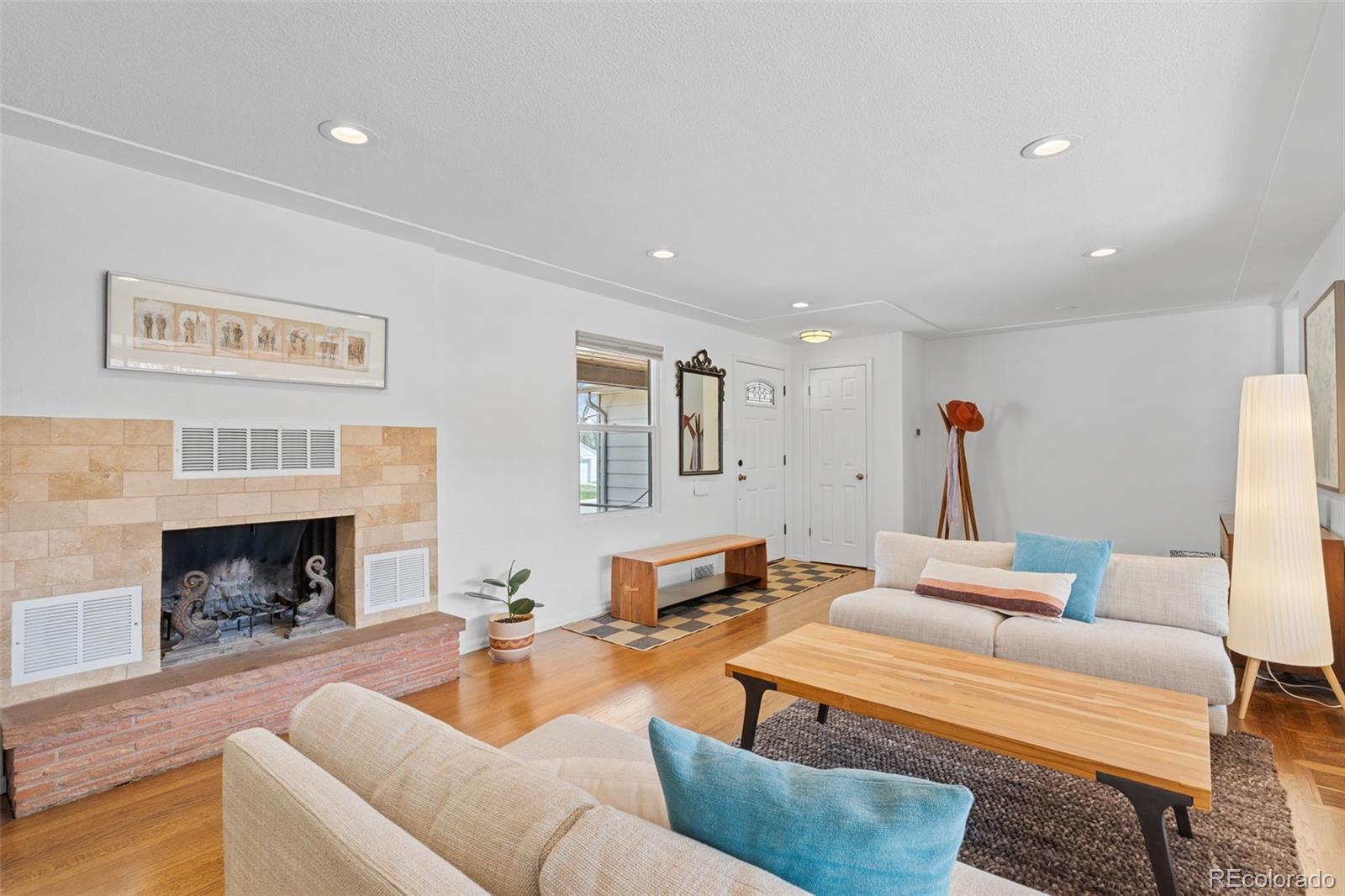 MLS Image #4 for 3198 w amherst avenue,denver, Colorado