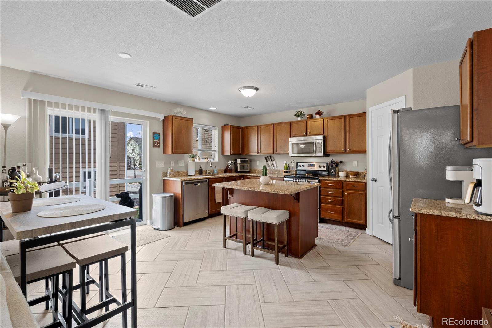 MLS Image #5 for 3830  papuan drive,colorado springs, Colorado