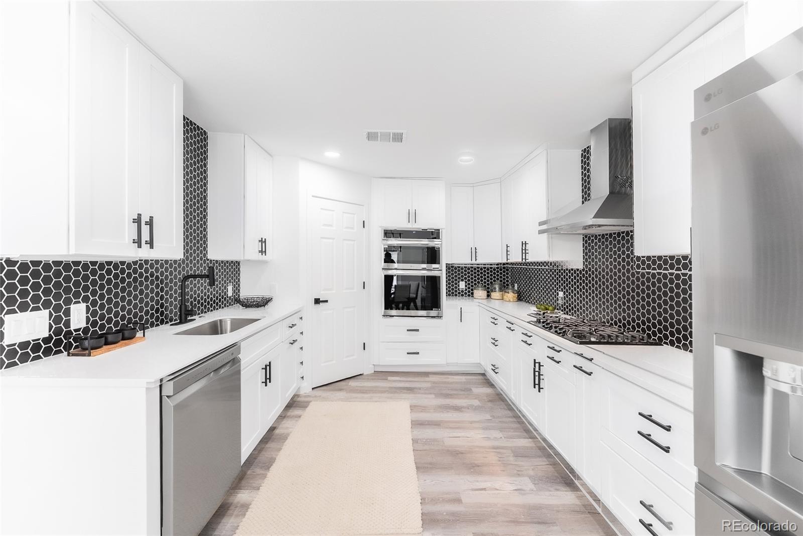MLS Image #11 for 4164 w eldorado place,denver, Colorado
