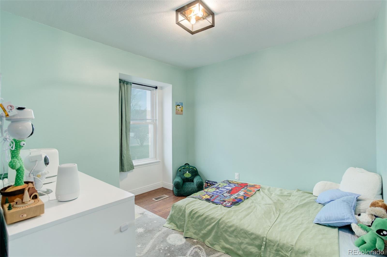 MLS Image #19 for 11420 e 1st avenue,aurora, Colorado