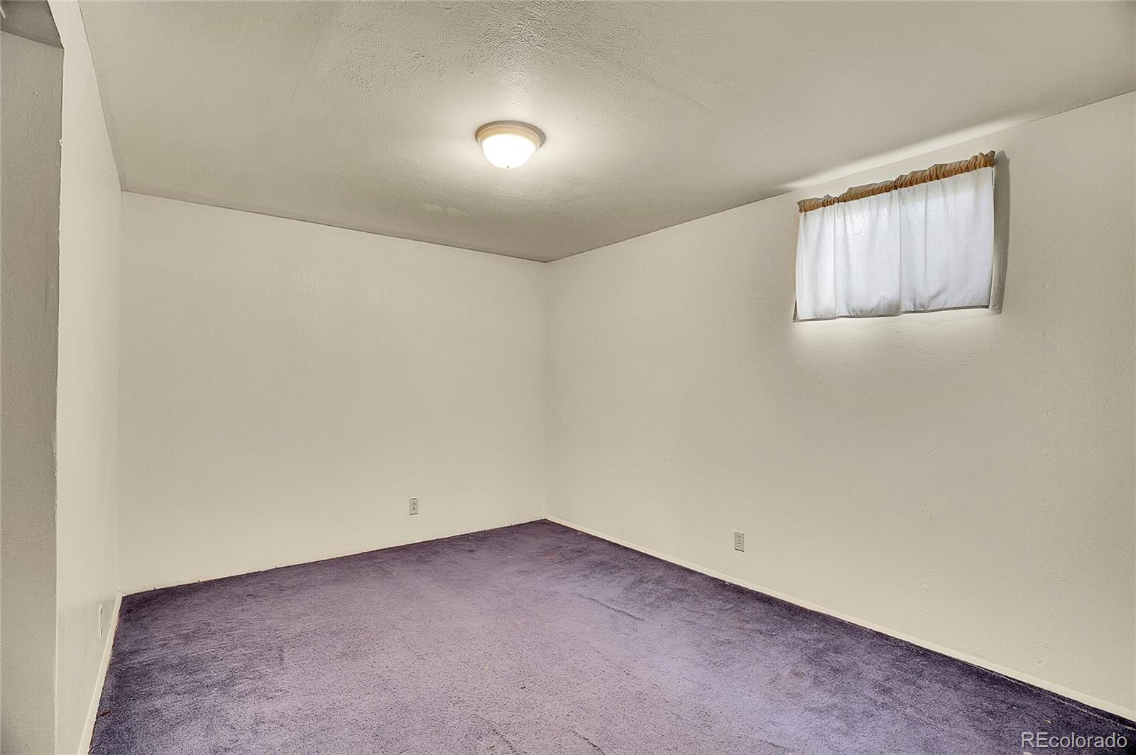 MLS Image #14 for 5510  troy street,denver, Colorado