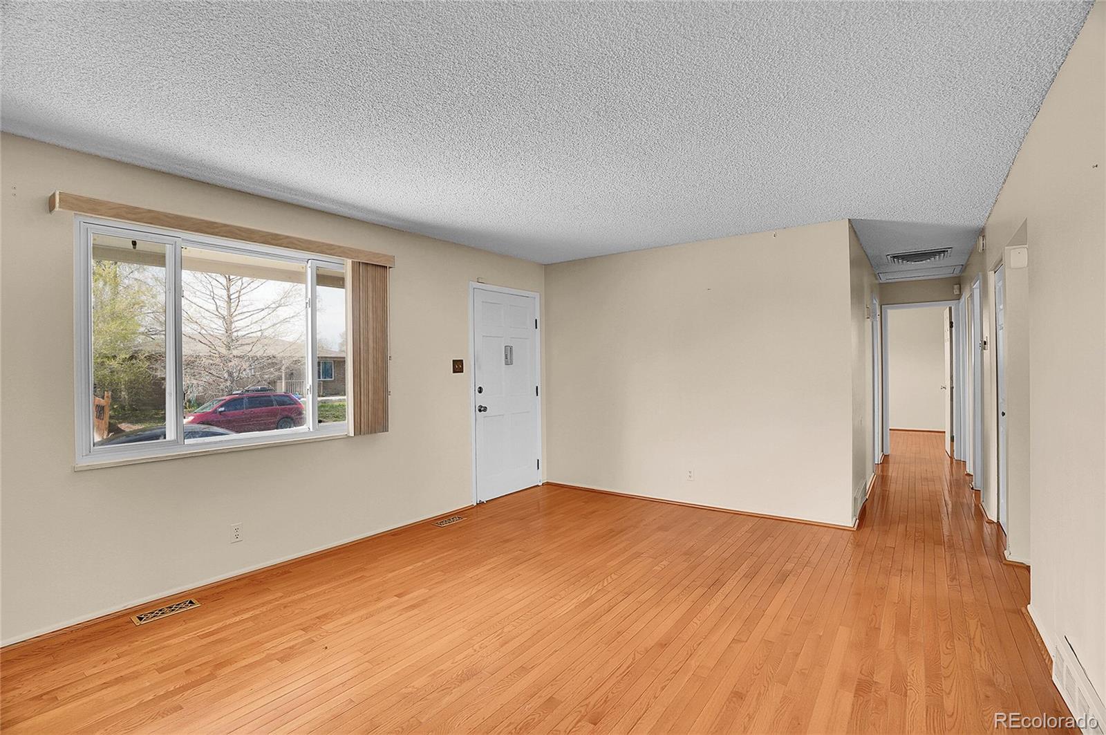 MLS Image #3 for 5510  troy street,denver, Colorado