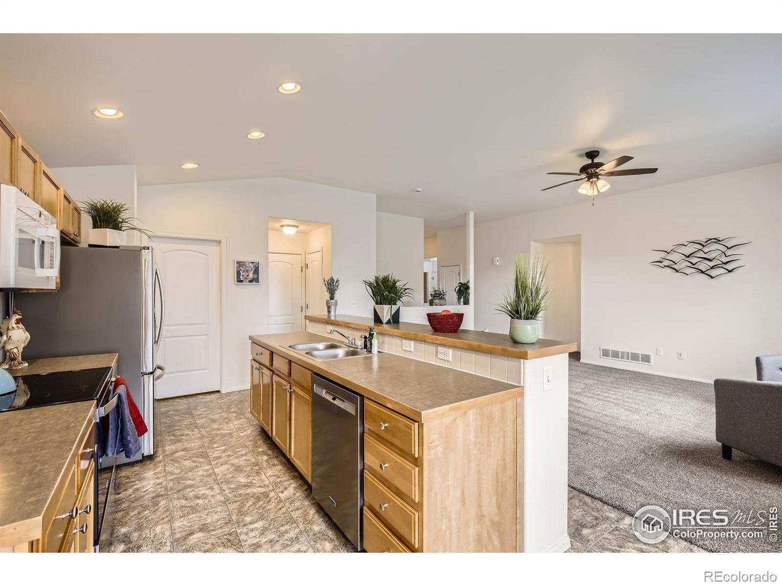 MLS Image #5 for 2530  forecastle drive,fort collins, Colorado