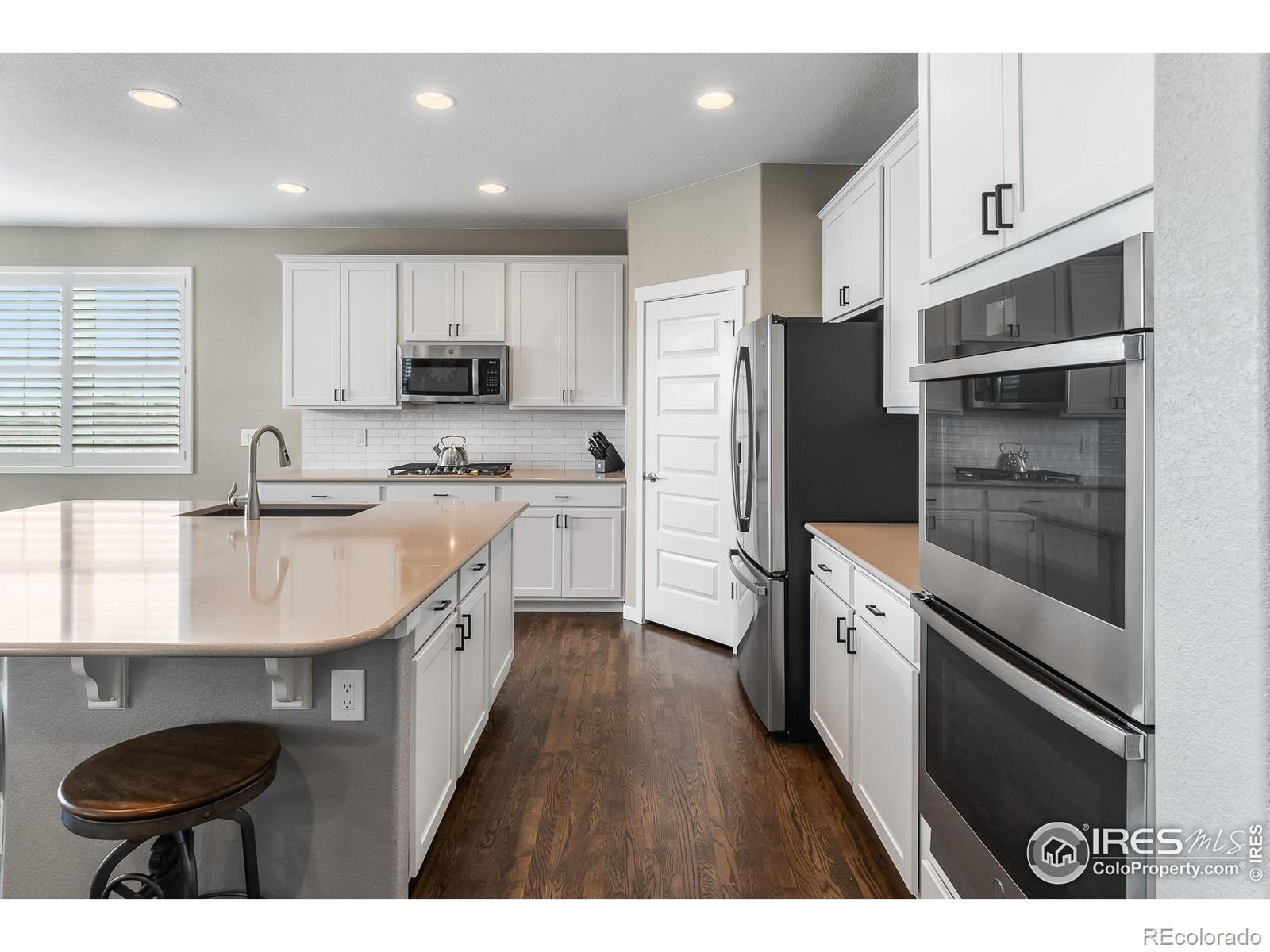 MLS Image #10 for 2121  covered bridge parkway,windsor, Colorado